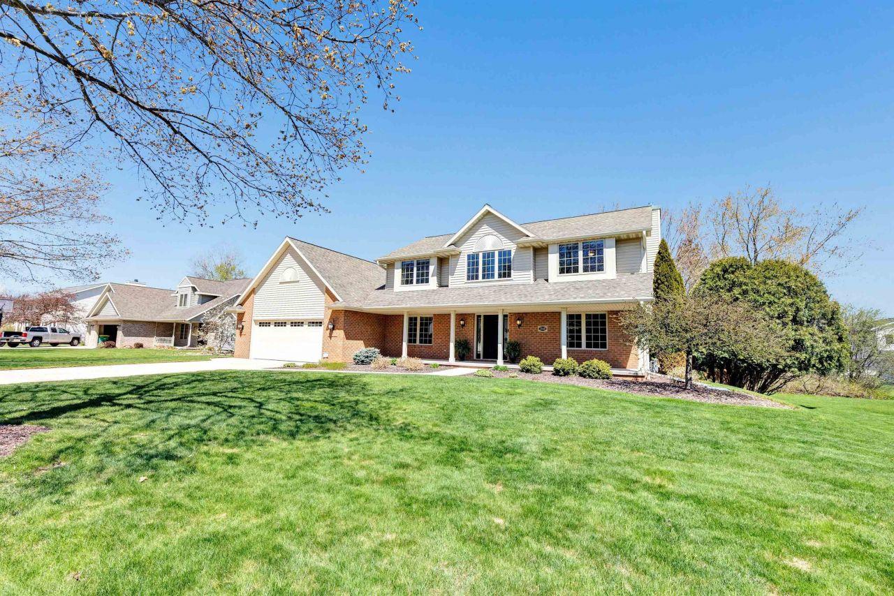 GREEN BAY, Wisconsin, 54313, United States, 4 Bedrooms Bedrooms, ,3 BathroomsBathrooms,Residential,For Sale,1818283