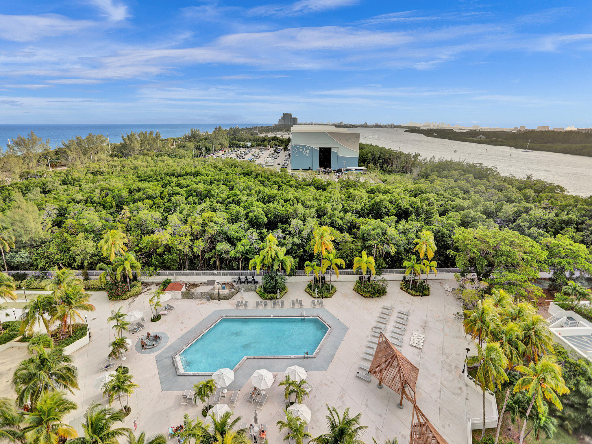 Sunny Isles Beach, Florida, 33160, United States, 1 Bedroom Bedrooms, ,2 BathroomsBathrooms,Residential,For Sale,1804245
