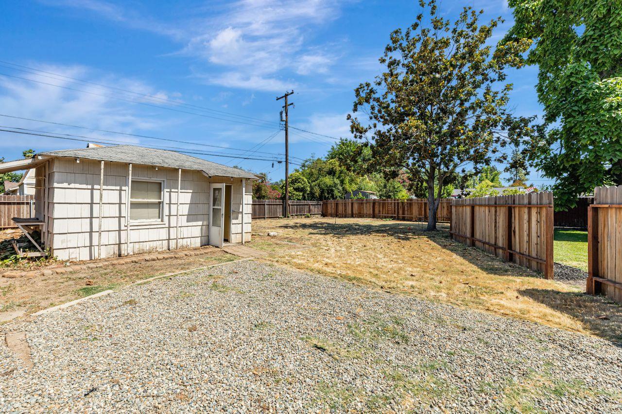 Sacramento, California, 95864, United States, 3 Bedrooms Bedrooms, ,2 BathroomsBathrooms,Residential,For Sale,1838270