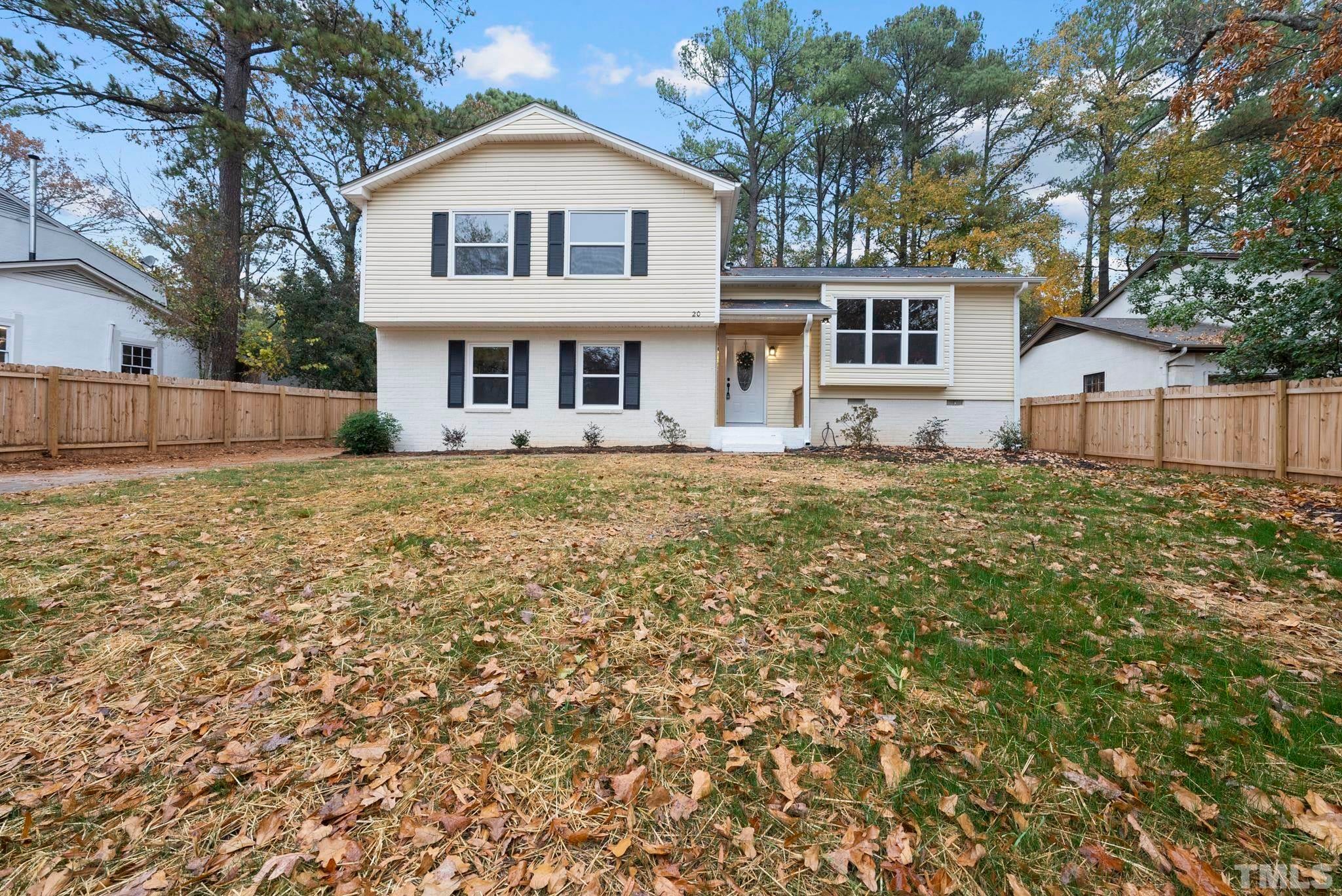 20 Lynn Road, Raleigh, North Carolina, 27609, United States, 4 Bedrooms Bedrooms, ,3 BathroomsBathrooms,Residential,For Sale,20 Lynn Road,1433287