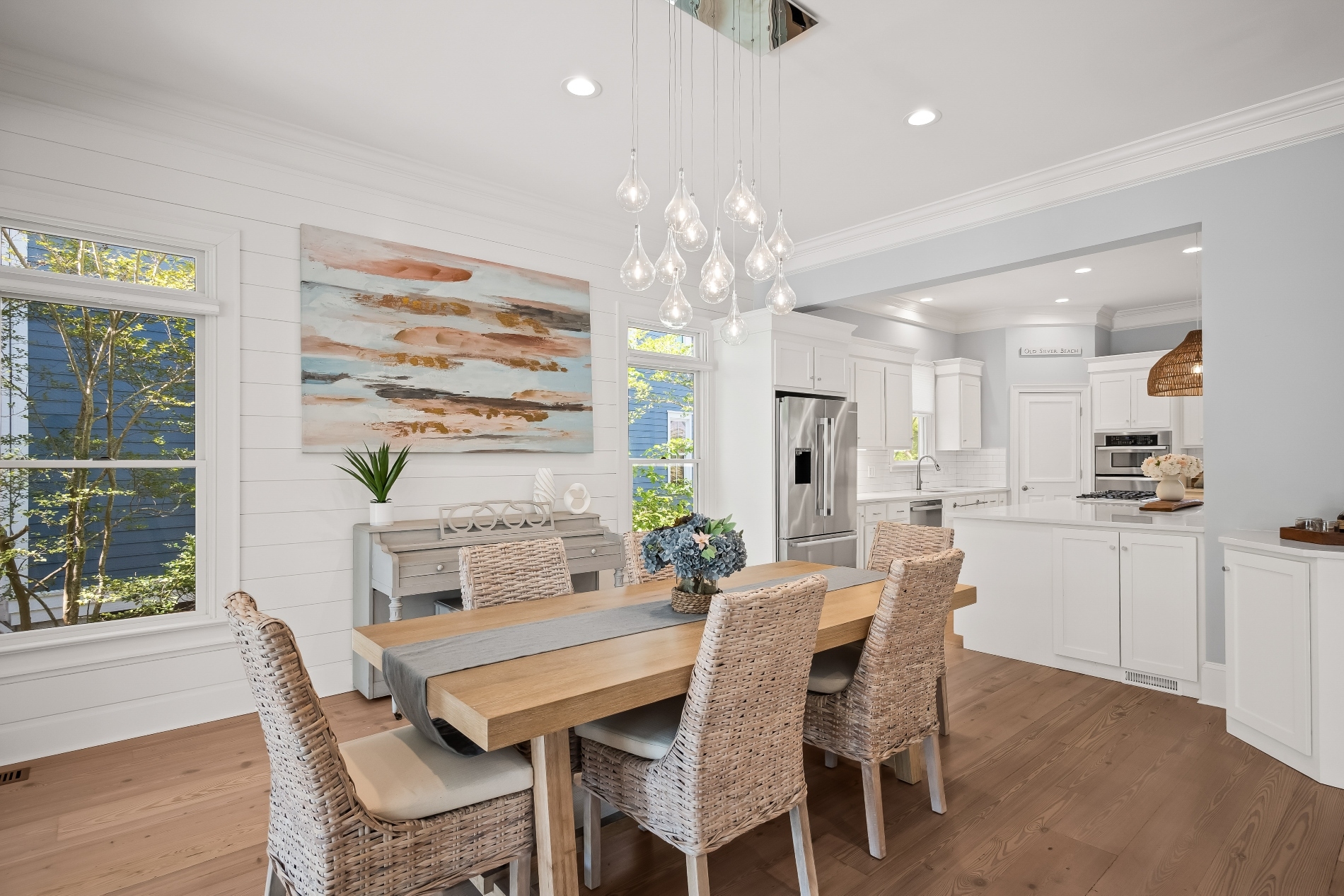  764 Post Oak Drive - 物件實景