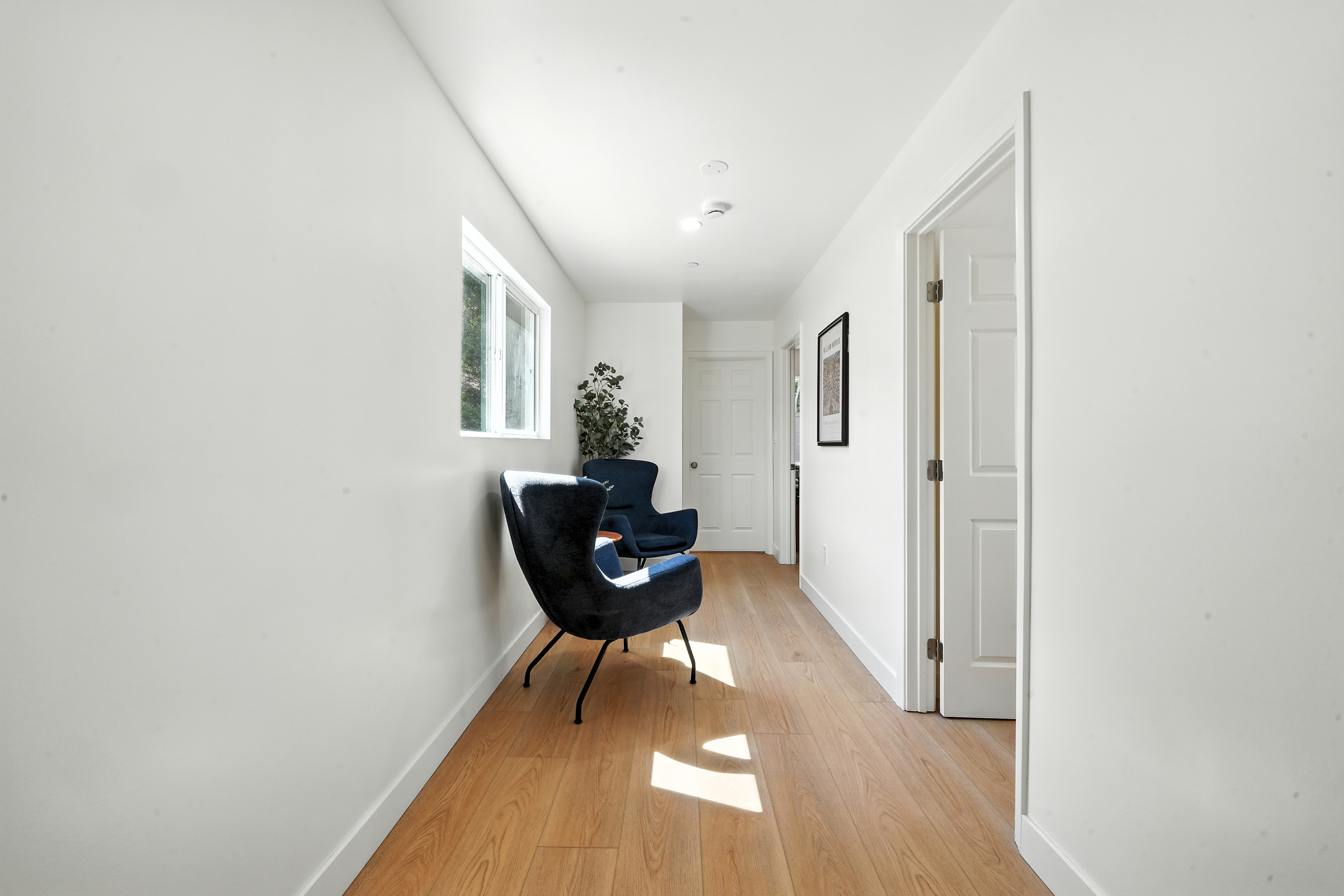 Los Angeles, California, 90042, United States, 3 Bedrooms Bedrooms, ,3 BathroomsBathrooms,Residential,For Sale,1909729