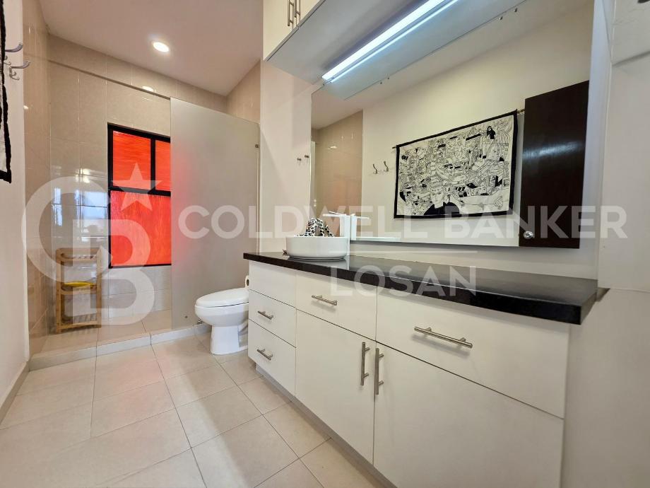 Cuauhtémoc, Ciudad de México, 06350, Mexico, 2 Bedrooms Bedrooms, ,2 BathroomsBathrooms,Residential,For Sale,1926205