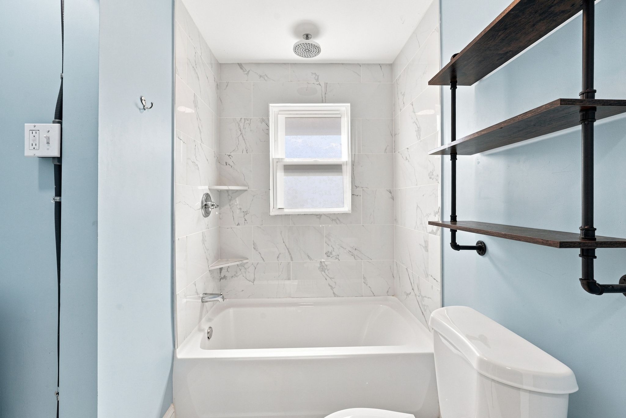  1072A Zophi St, Nashville, TN, 37216 - 物件實景