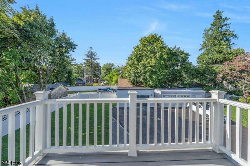 Montclair Twp., New Jersey, 07042, United States, 6 Bedrooms Bedrooms, ,5 BathroomsBathrooms,Residential,For Sale,1947111