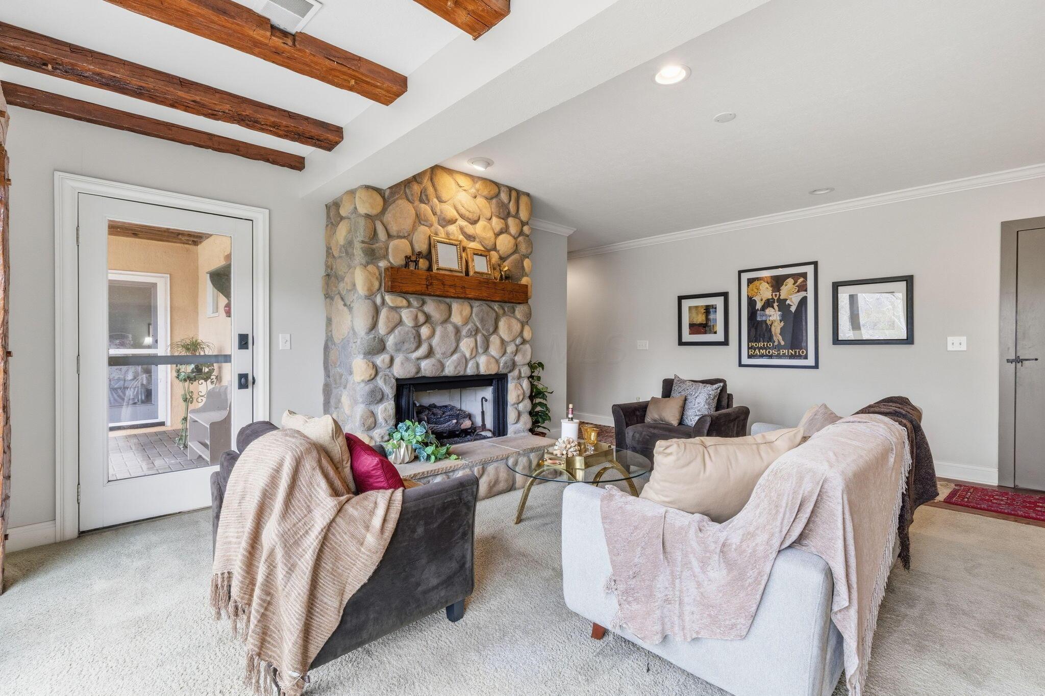  1990 Lake Shore Drive - 物件實景