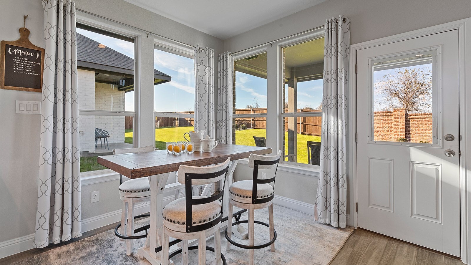 Grand Prairie, Texas, 76065, United States, 4 Bedrooms Bedrooms, ,3 BathroomsBathrooms,Residential,For Sale,2001463