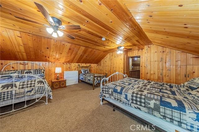 Yosemite, California, 95389, United States, 5 Bedrooms Bedrooms, ,4 BathroomsBathrooms,Residential,For Sale,1981132