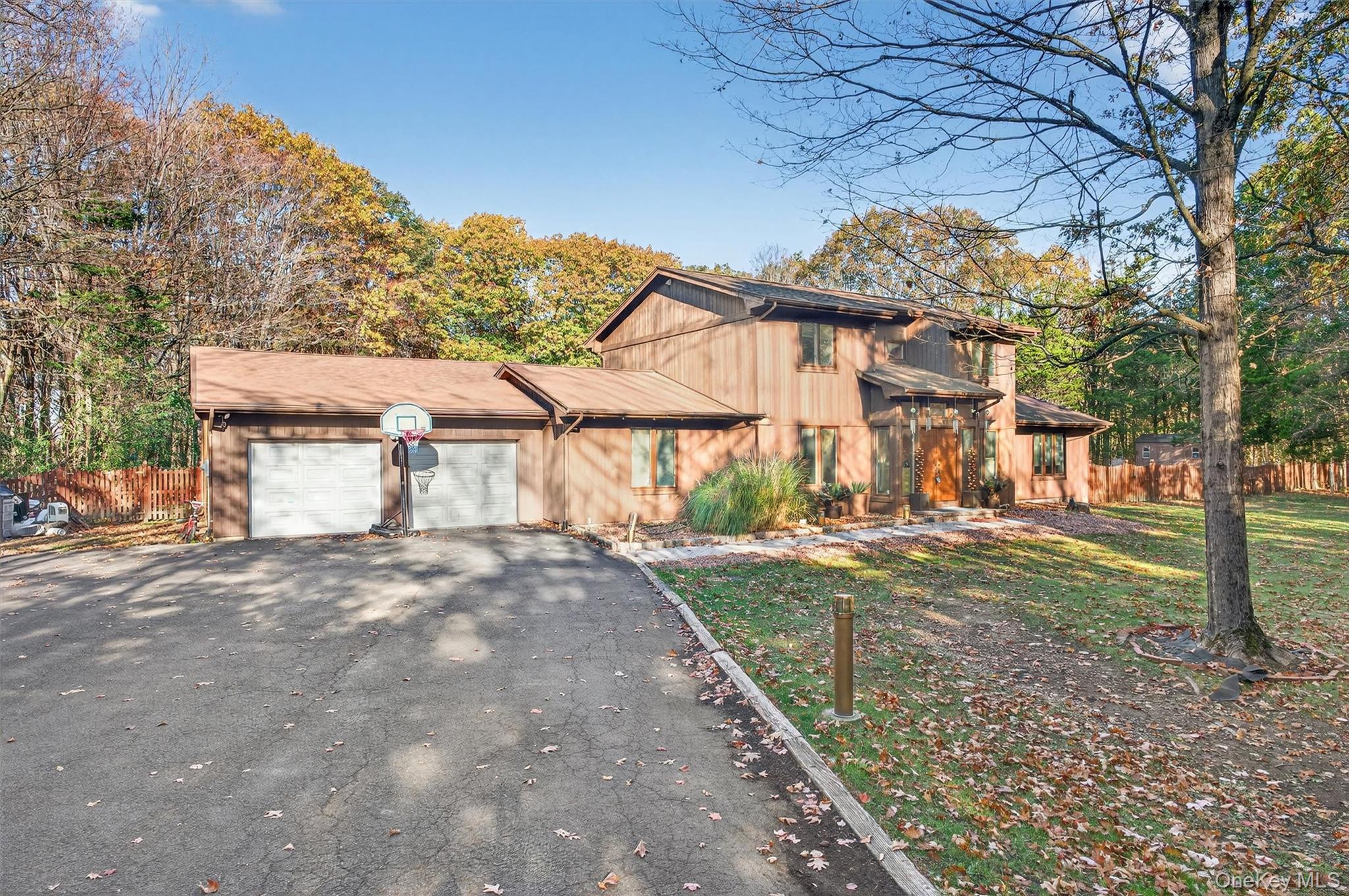 Chester, New York, 10918, United States, 4 Bedrooms Bedrooms, ,4 BathroomsBathrooms,Residential,For Sale,1979405