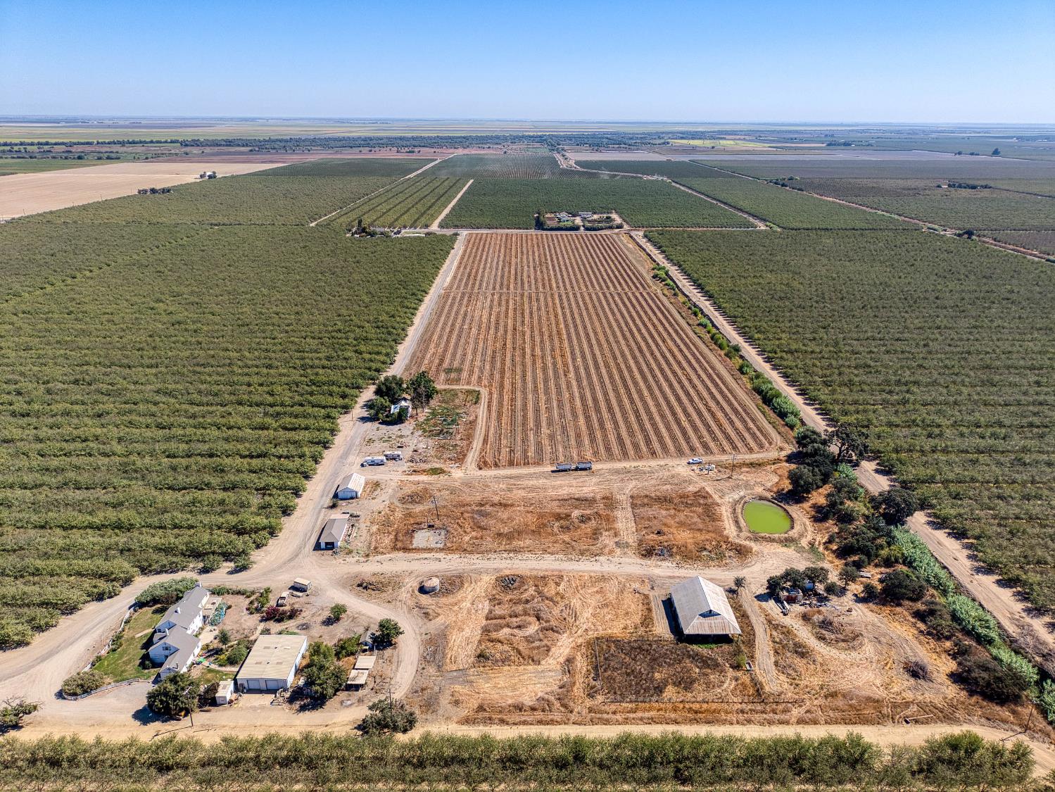 Arbuckle, California, 95912, United States, 4 Bedrooms Bedrooms, ,2 BathroomsBathrooms,Residential,For Sale,1976020