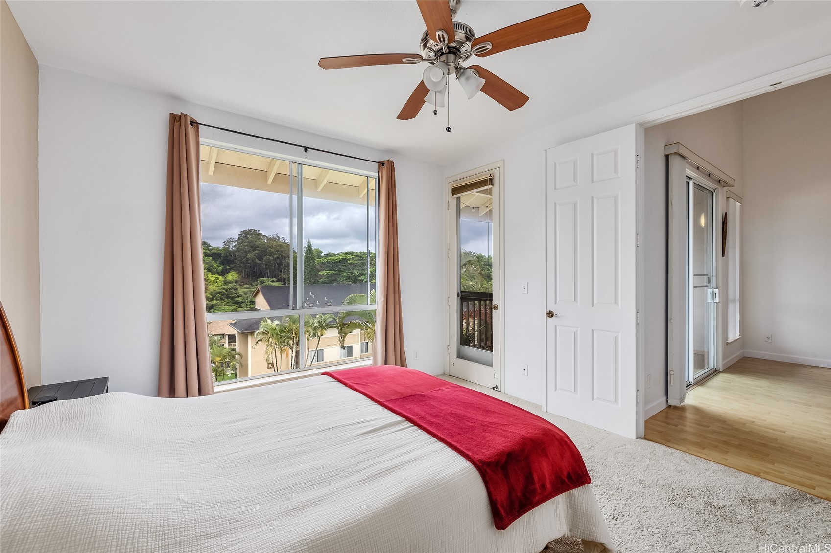Mililani, Hawaii, 96789, United States, 3 Bedrooms Bedrooms, ,2 BathroomsBathrooms,Residential,For Sale,1795165