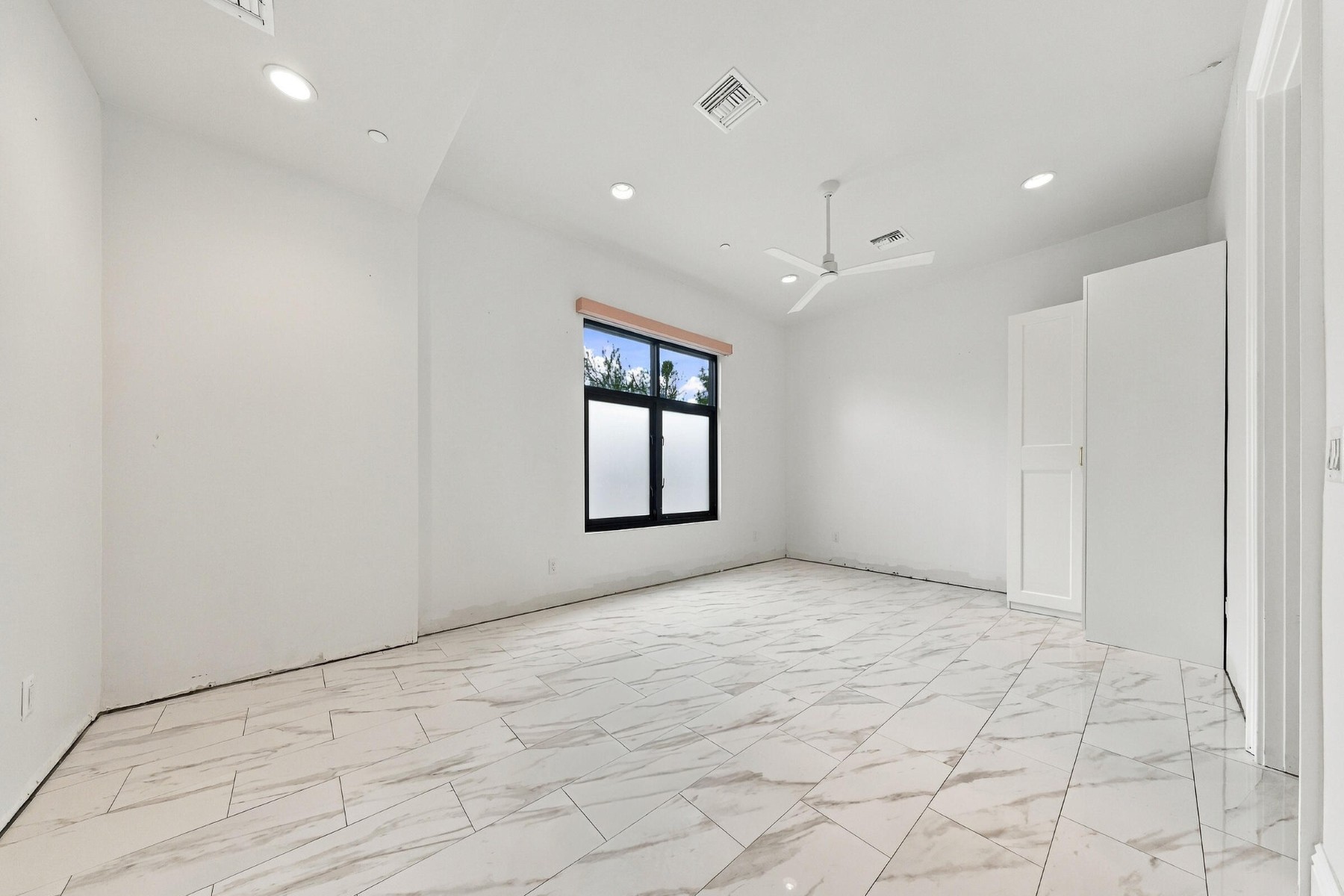  6246 E Hillcrest Boulevard¦Scottsdale, AZ - 物件實景