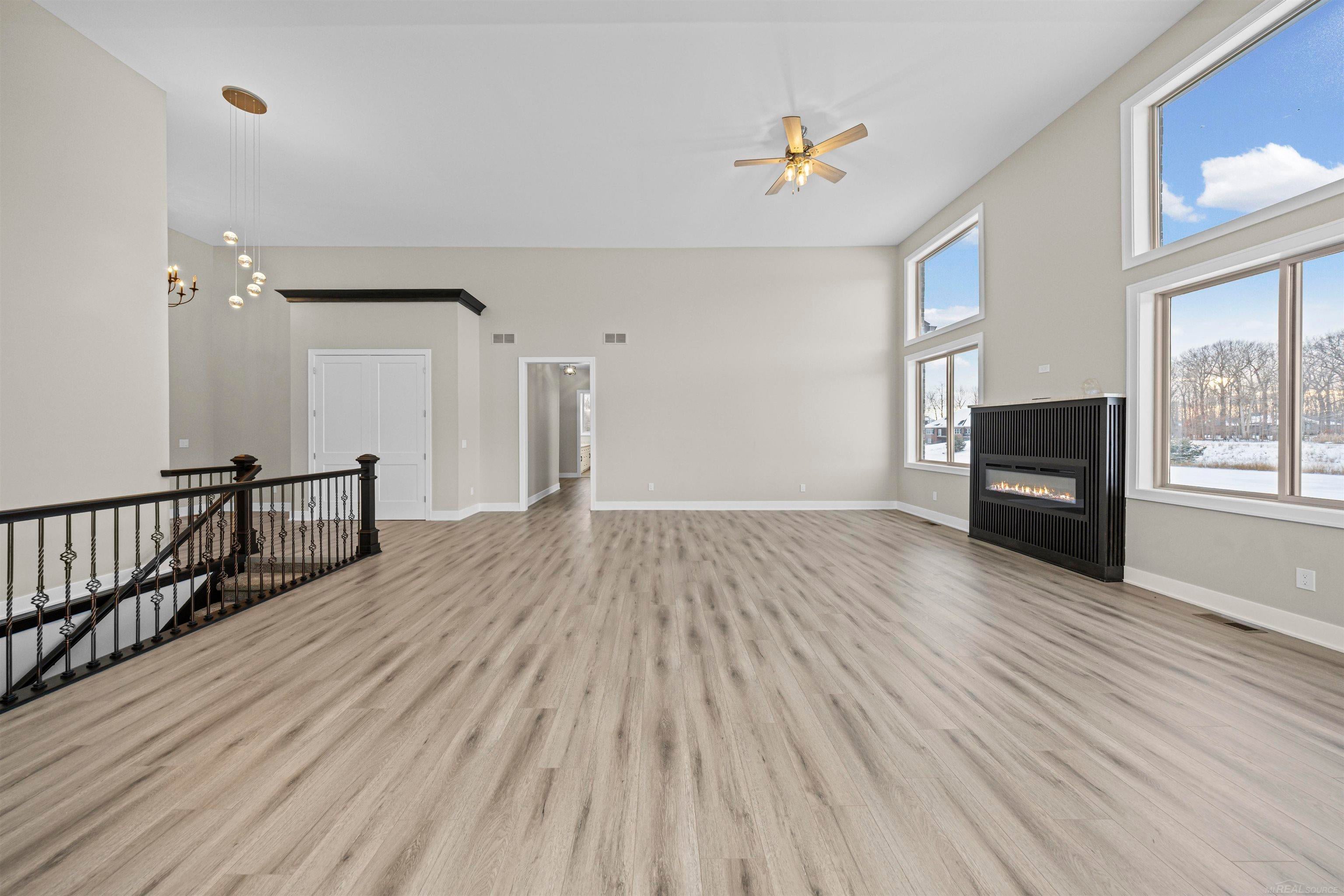 Richmond, Michigan, 48062, United States, 3 Bedrooms Bedrooms, ,3 BathroomsBathrooms,Residential,For Sale,2027528