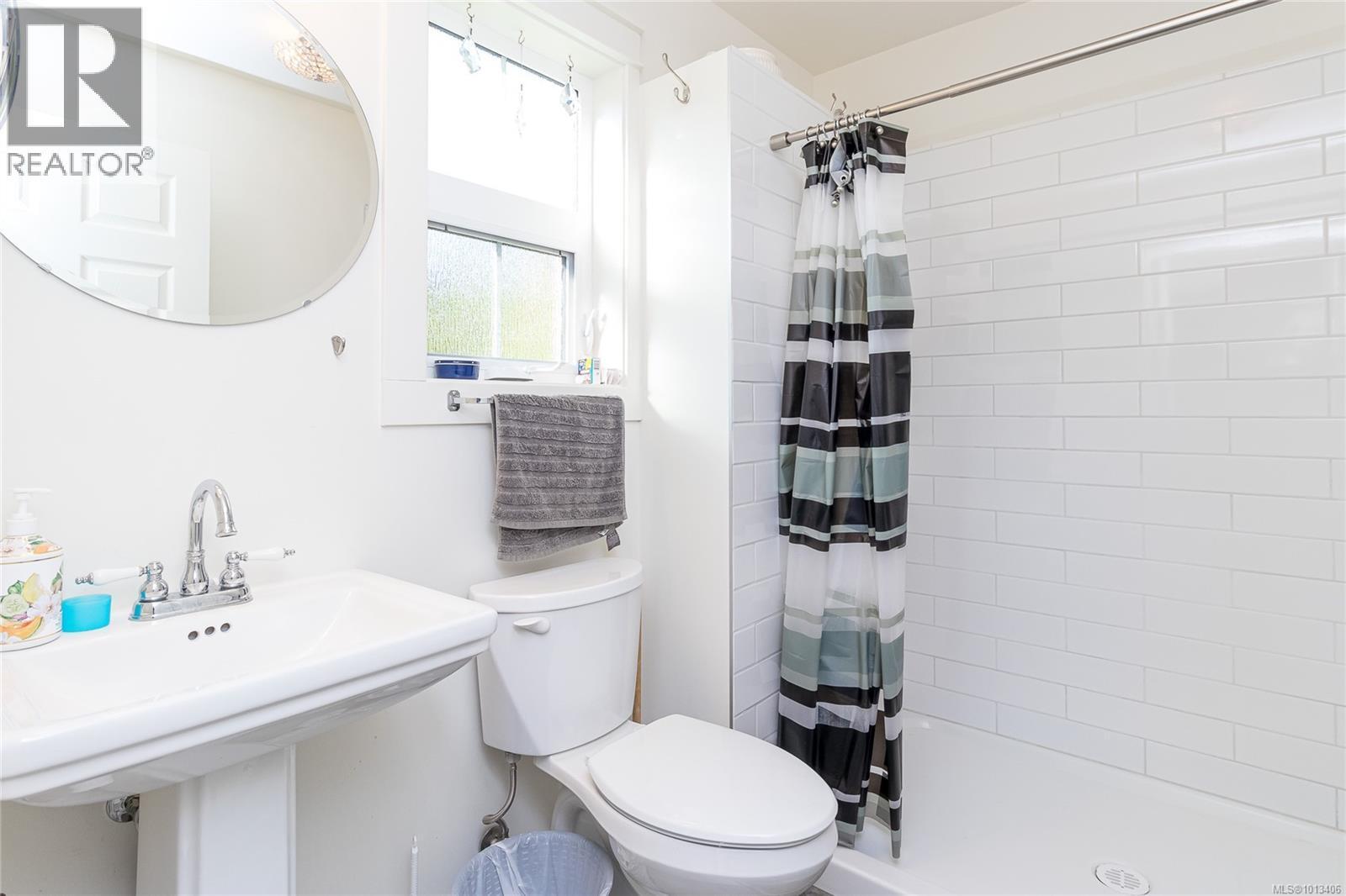 DUNCAN, British Columbia, V9L 2A9, CA, 3 Bedrooms Bedrooms, ,3 BathroomsBathrooms,Residential,For Sale,1948258