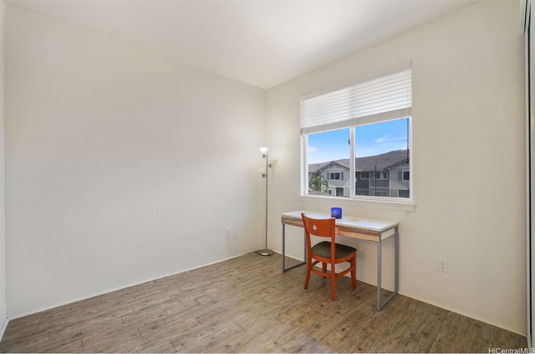 Kapolei, Hawaii, 96707, United States, 2 Bedrooms Bedrooms, ,3 BathroomsBathrooms,Residential,For Sale,1947306