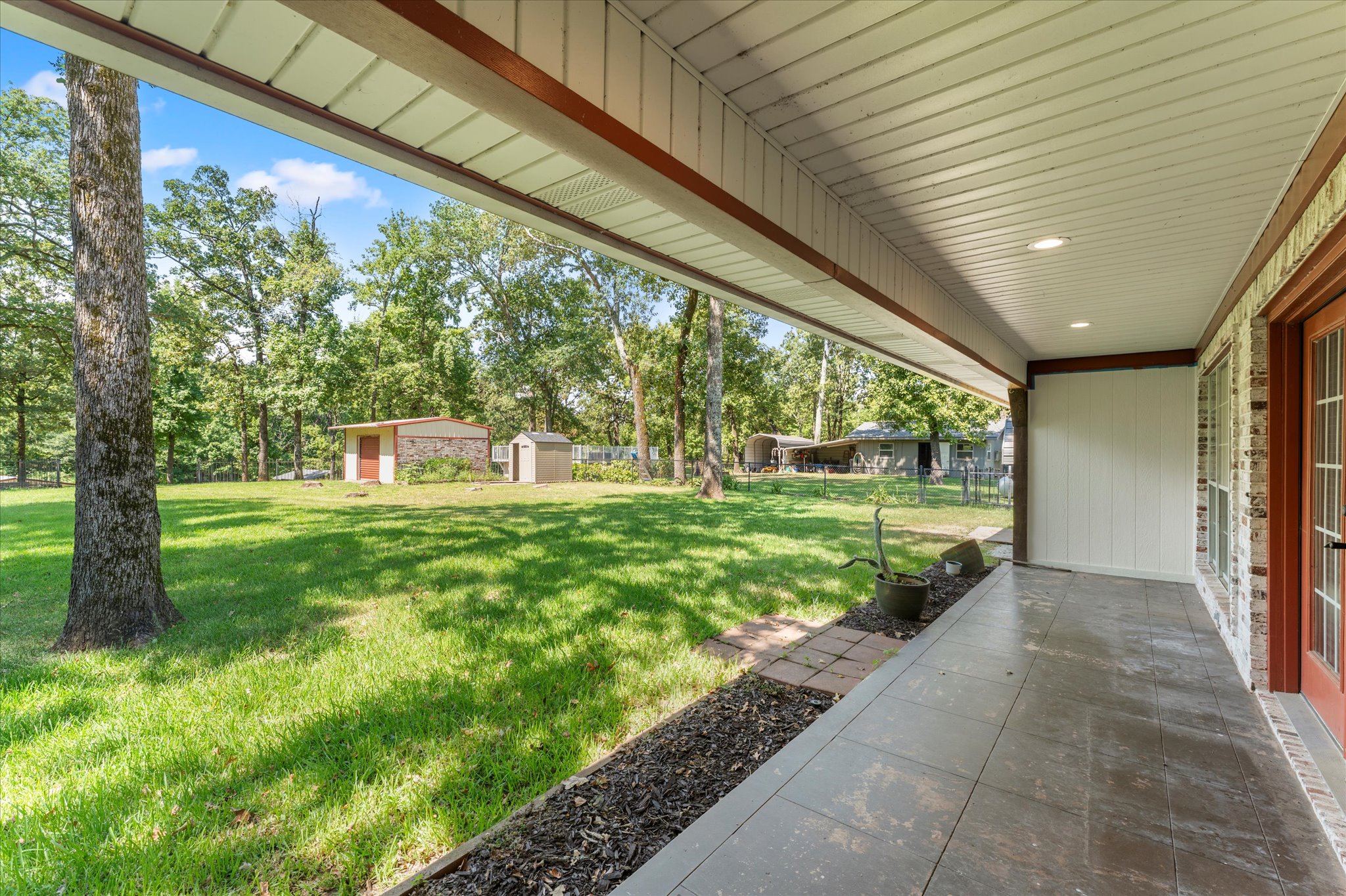 Yantis, Texas, 75497, United States, 3 Bedrooms Bedrooms, ,2 BathroomsBathrooms,Residential,For Sale,1921706