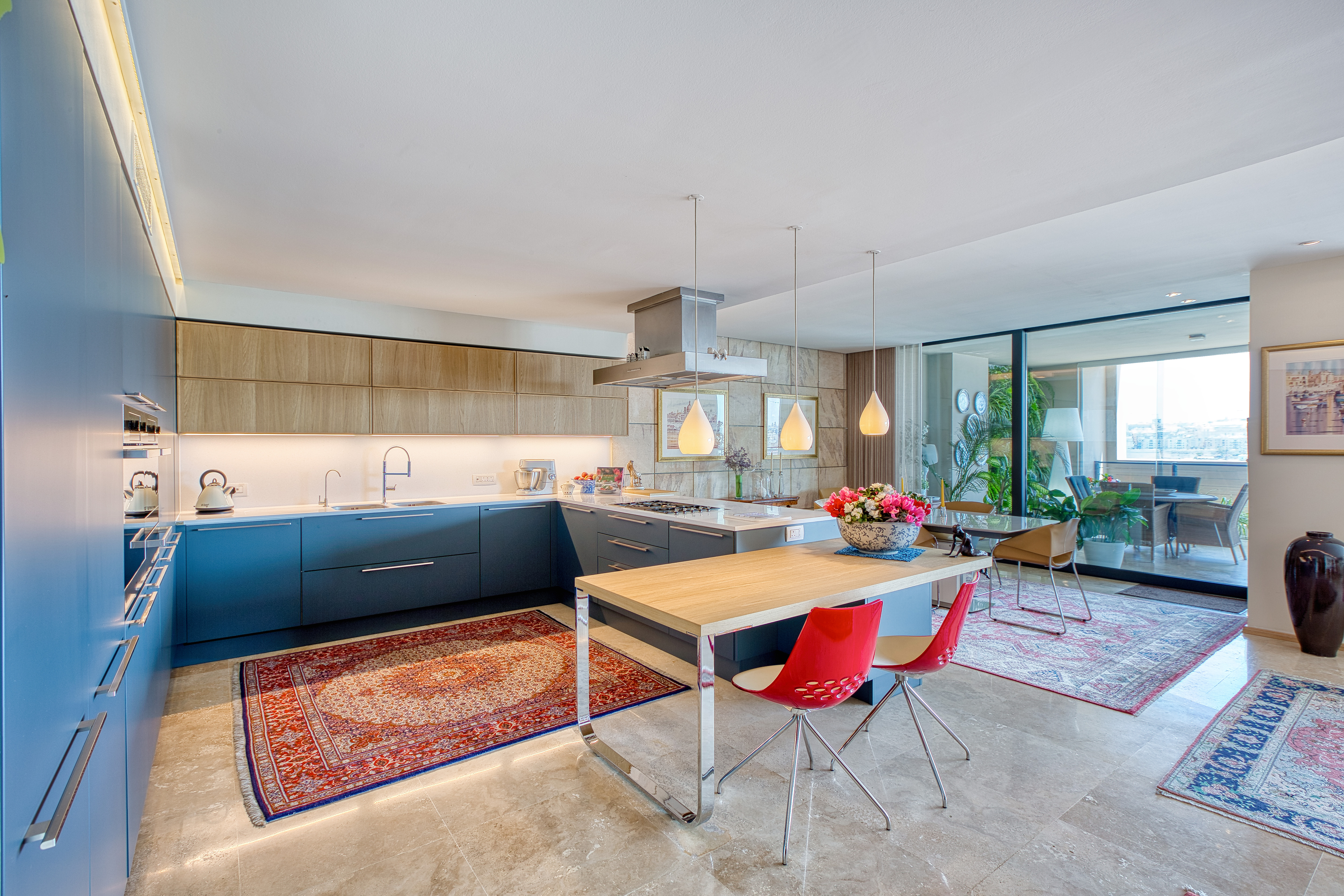  One of a Kind Waterfront Apartment with Exceptional Views - 物件實景