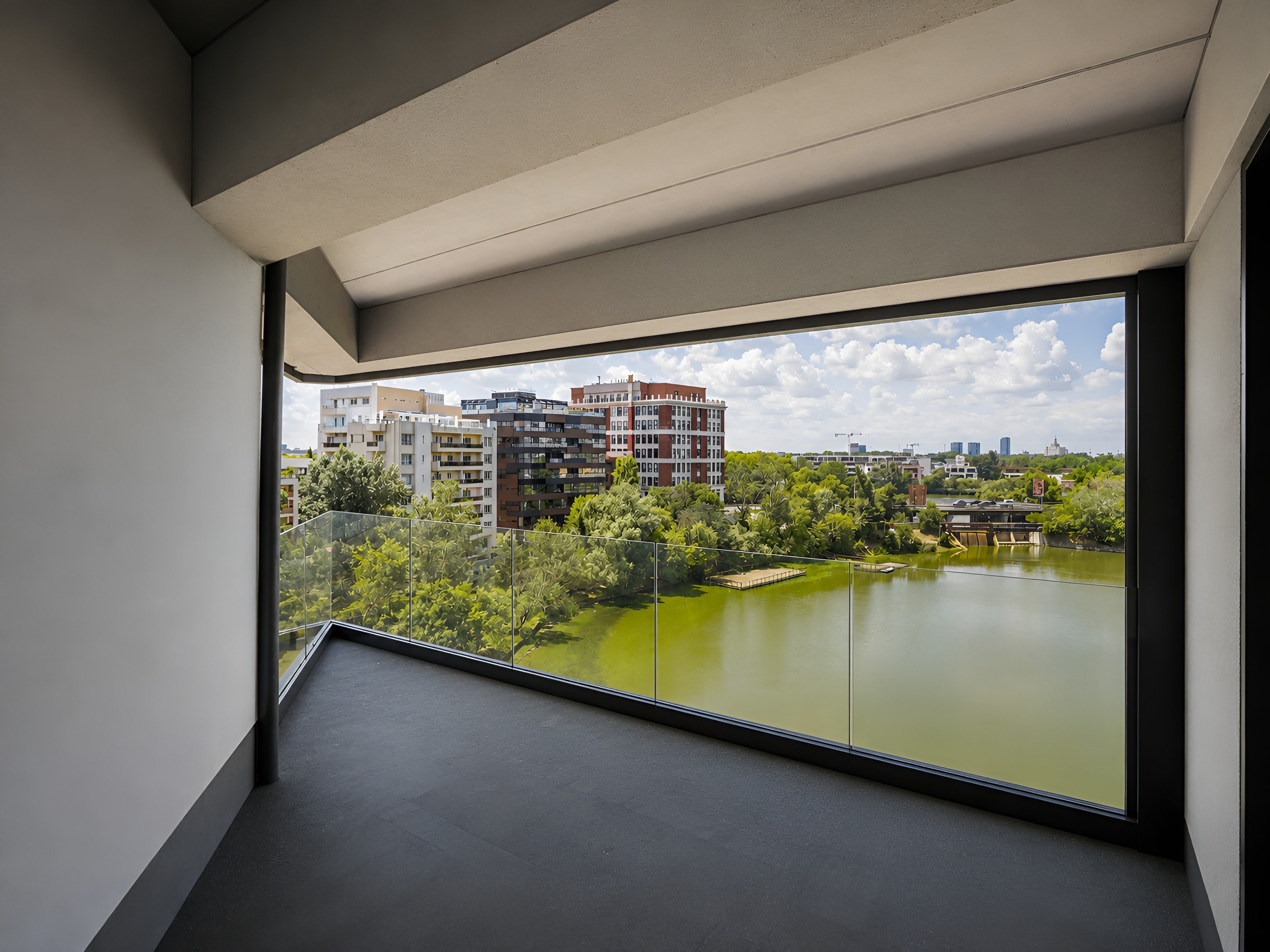  Four-Room Lakefront Apartment with Unobstructed Views over Lake Floreasca - 物件實景