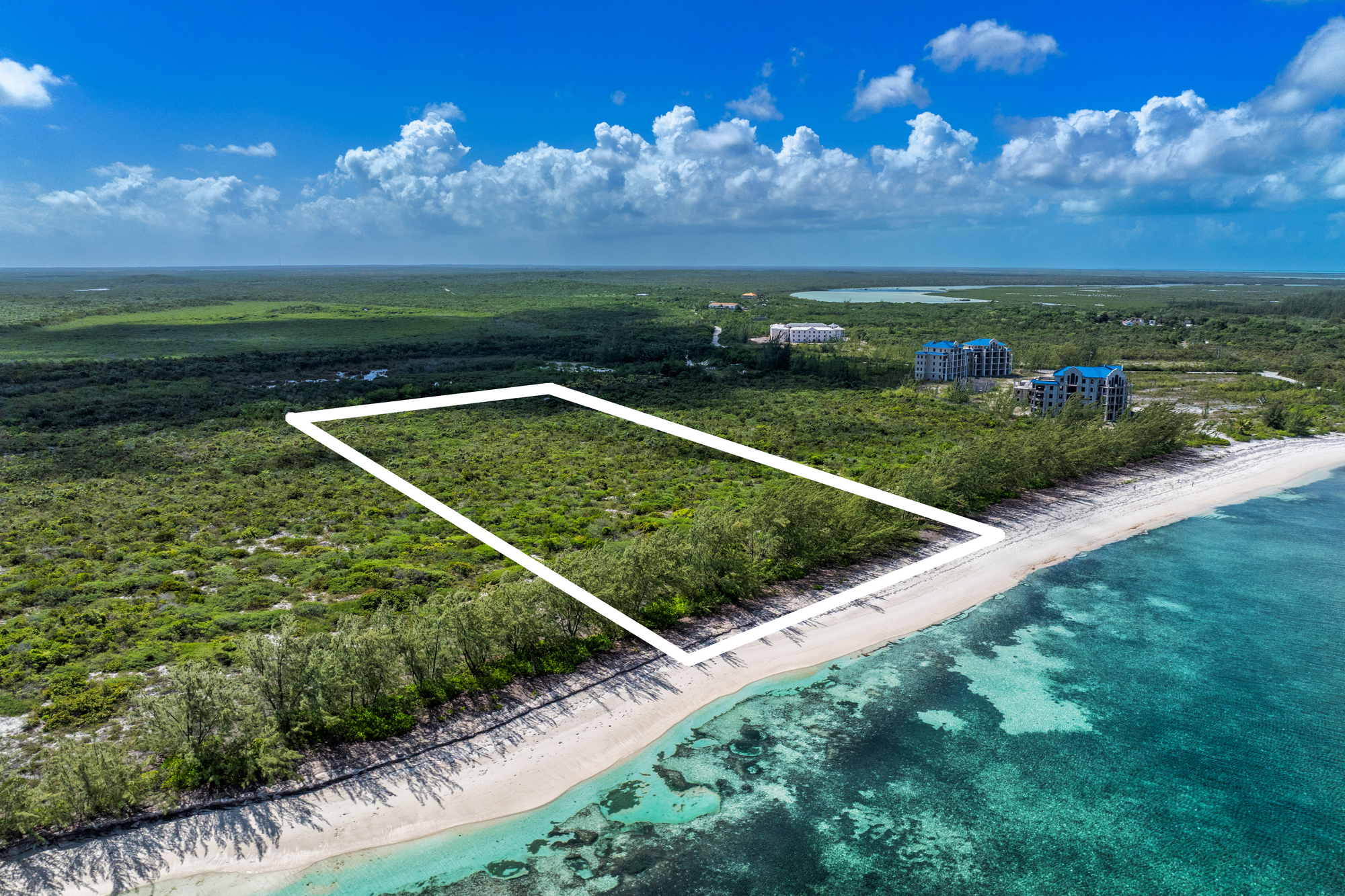 Beachfront Development Land On North Caicos - 22.83 Acres - 物件實景
