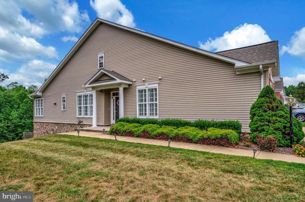 Fredericksburg, Virginia, 22401, United States, 3 Bedrooms Bedrooms, ,3 BathroomsBathrooms,Residential,For Sale,1911277