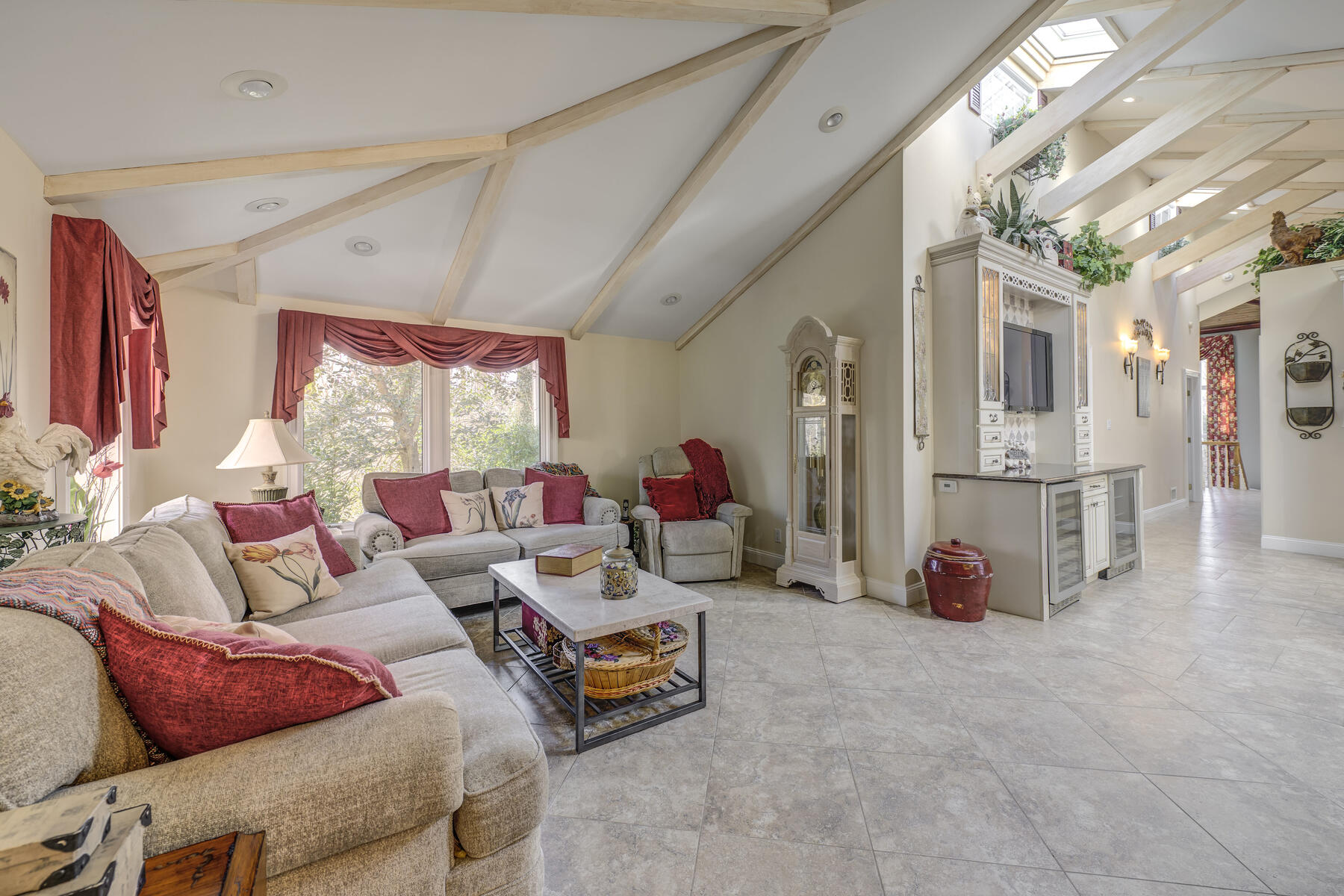  121 Laurel Lane, Laurel Hollow, NY, 11791 - 物件實景