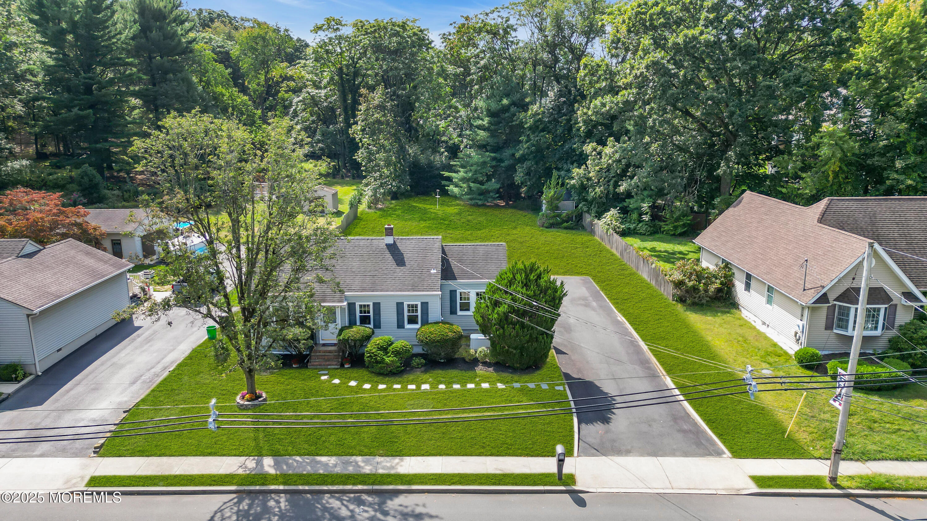Aberdeen, New Jersey, 07747, United States, 3 Bedrooms Bedrooms, ,1 BathroomBathrooms,Residential,For Sale,1955977