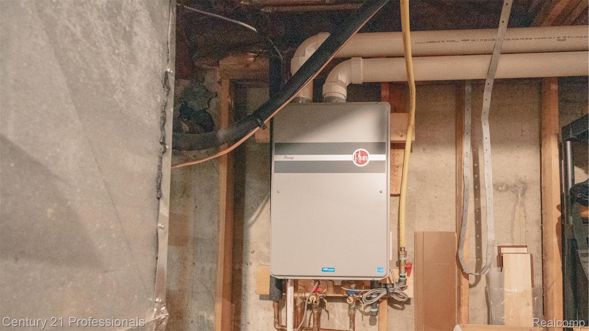 RochesterHills, Michigan, 48309, United States, 4 Bedrooms Bedrooms, ,4 BathroomsBathrooms,Residential,For Sale,1980404