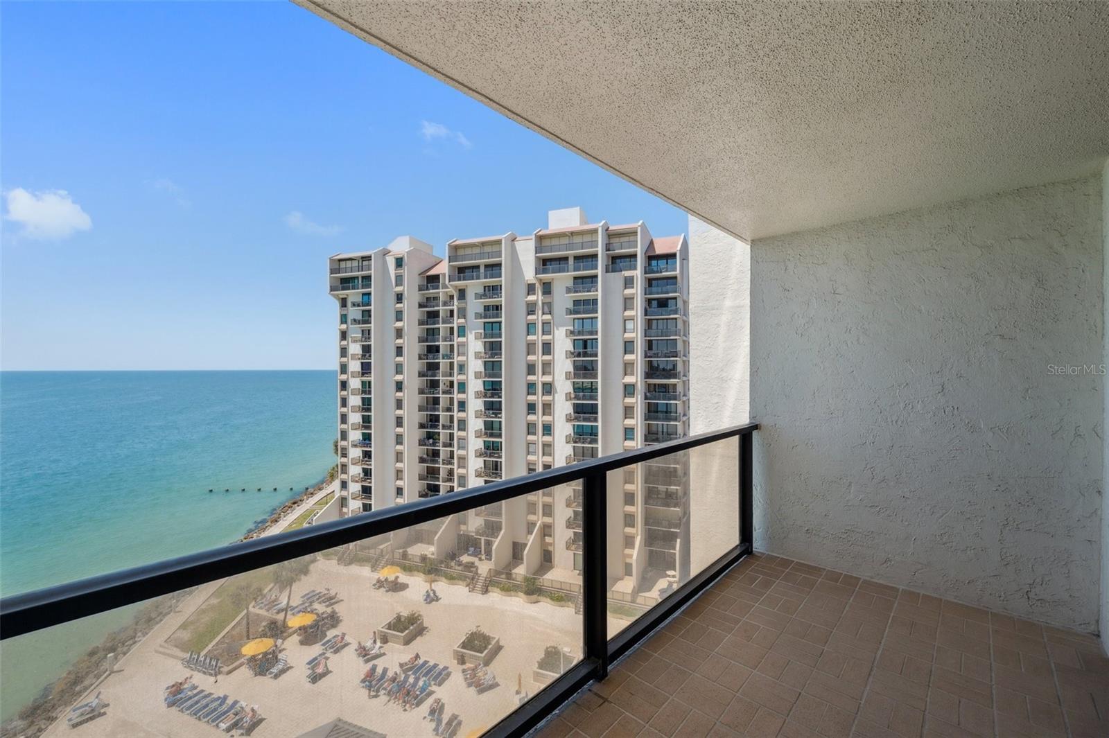 450 S Gulfview Boulevard #1105 #1105, CLEARWATER BEACH, Florida, 33767, United States, 2 Bedrooms Bedrooms, ,2 BathroomsBathrooms,Residential,For Sale,450 S Gulfview Boulevard #1105 #1105,1619451