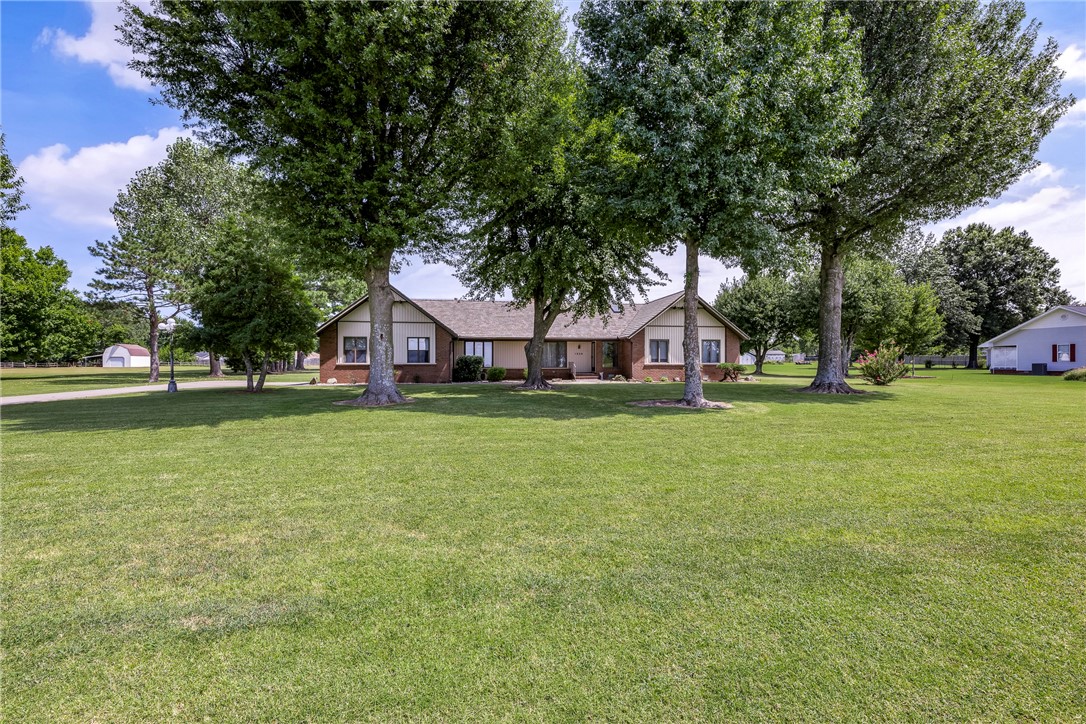 Lowell, Arkansas, 72745, United States, 4 Bedrooms Bedrooms, ,2 BathroomsBathrooms,Residential,For Sale,1932049