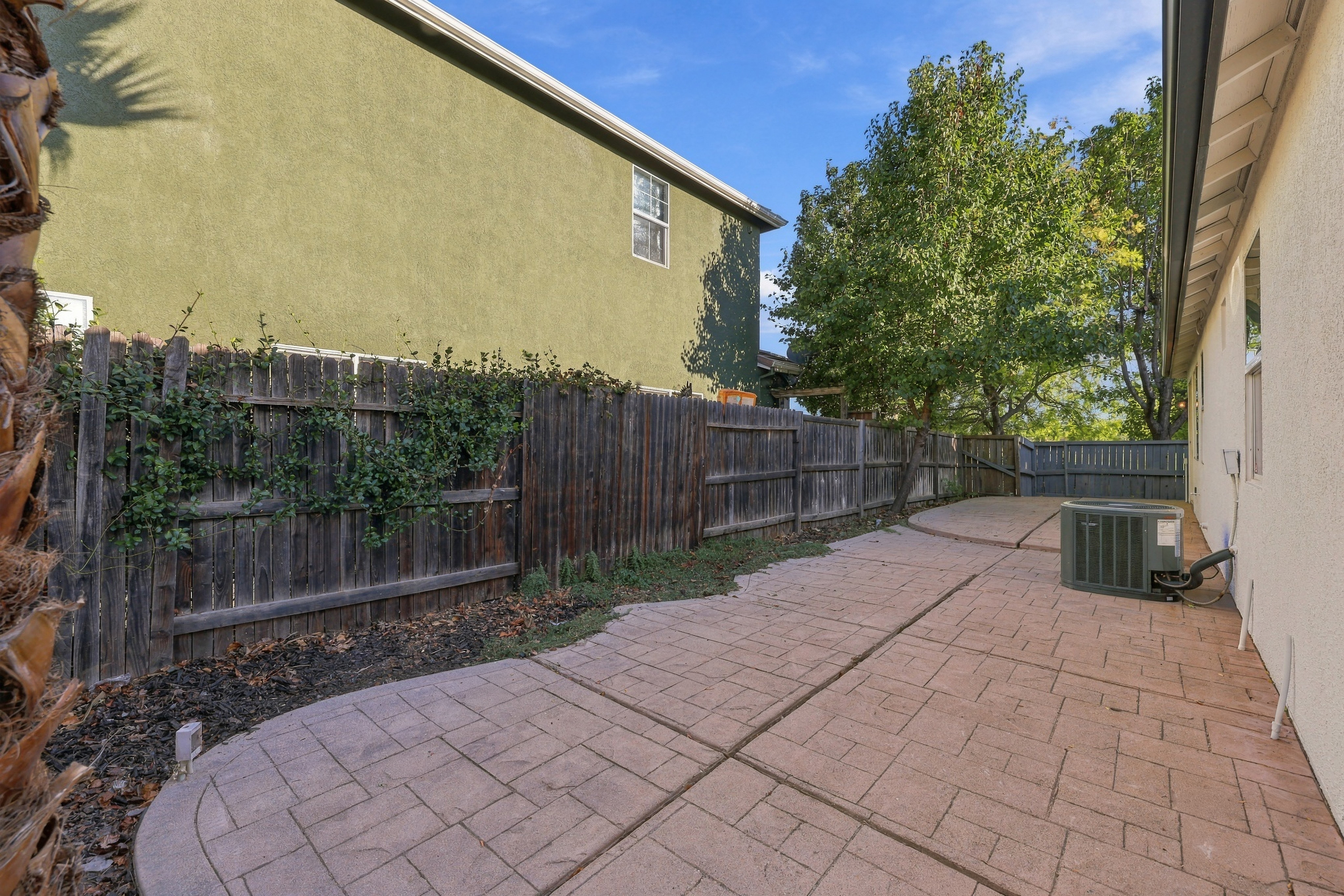 5602 Pop Becker Street, Sacramento, CA 95835 - 物件實景