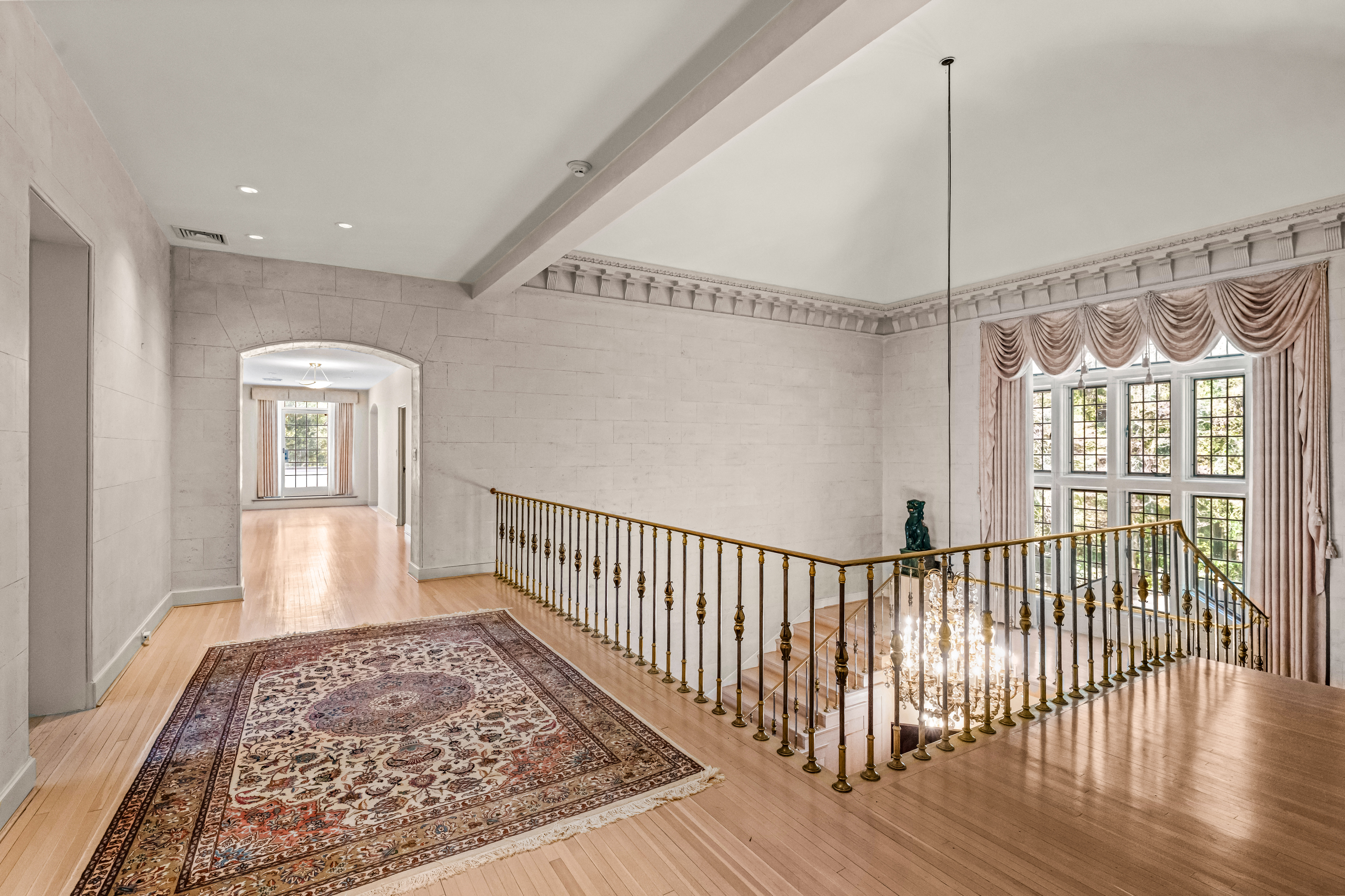  220 Ravenscliff Road, Saint Davids, PA 19087 - 物件實景