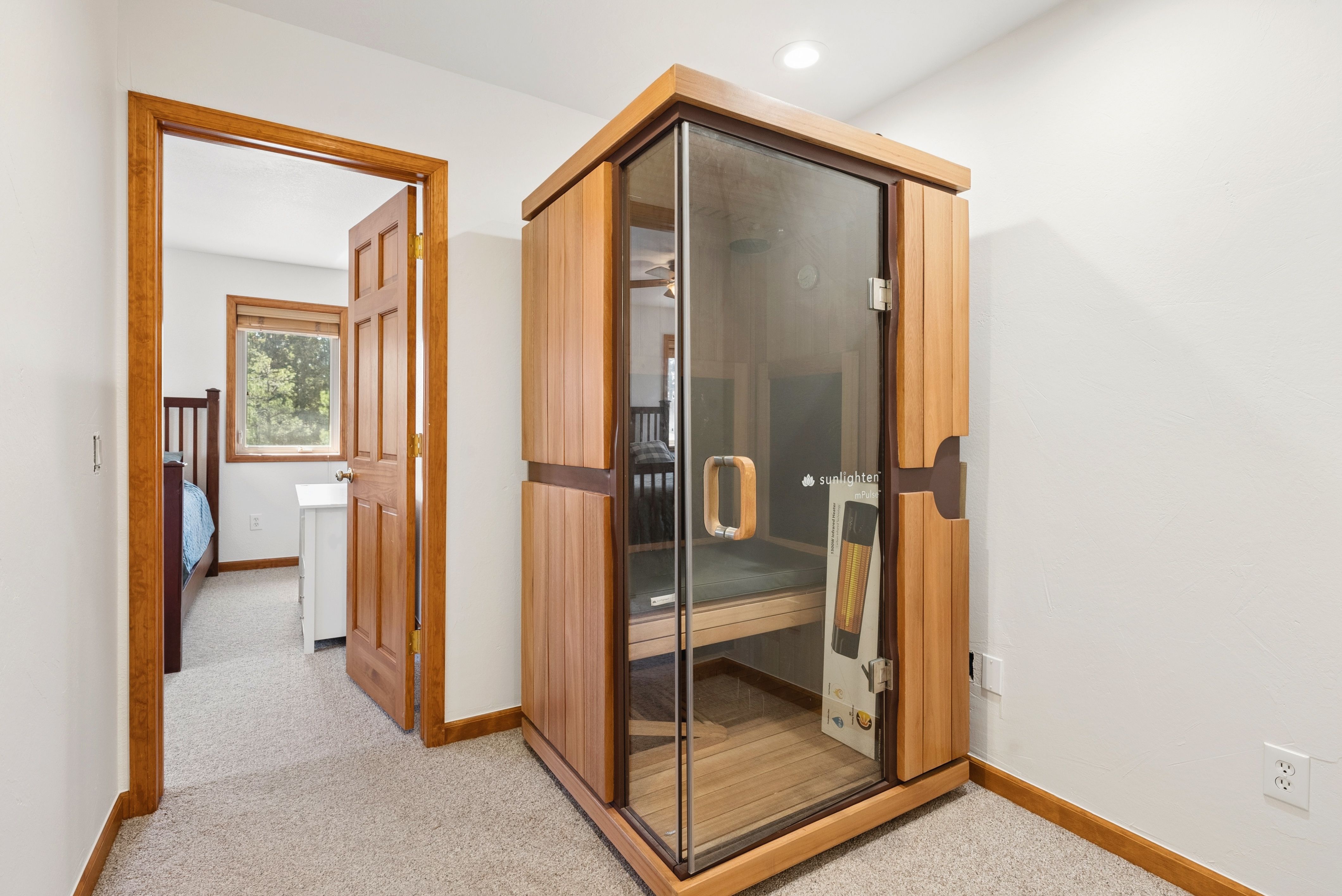  Comfort, Versatility & Evergreen Living - 物件實景