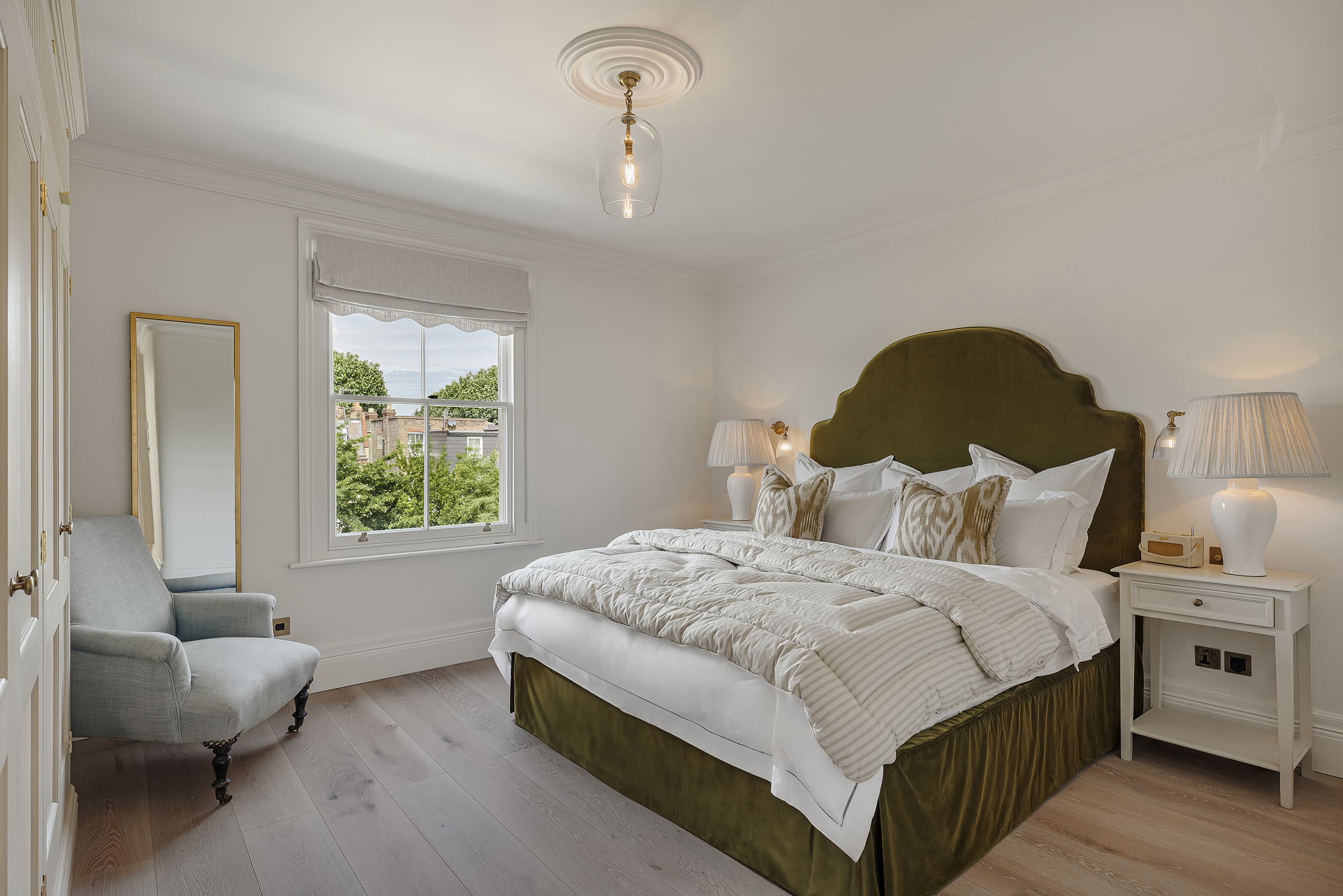  A Grand Rebuilt House with Jacuzzi Pool, Sauna and Roof Terrace in Fulham - 物件實景
