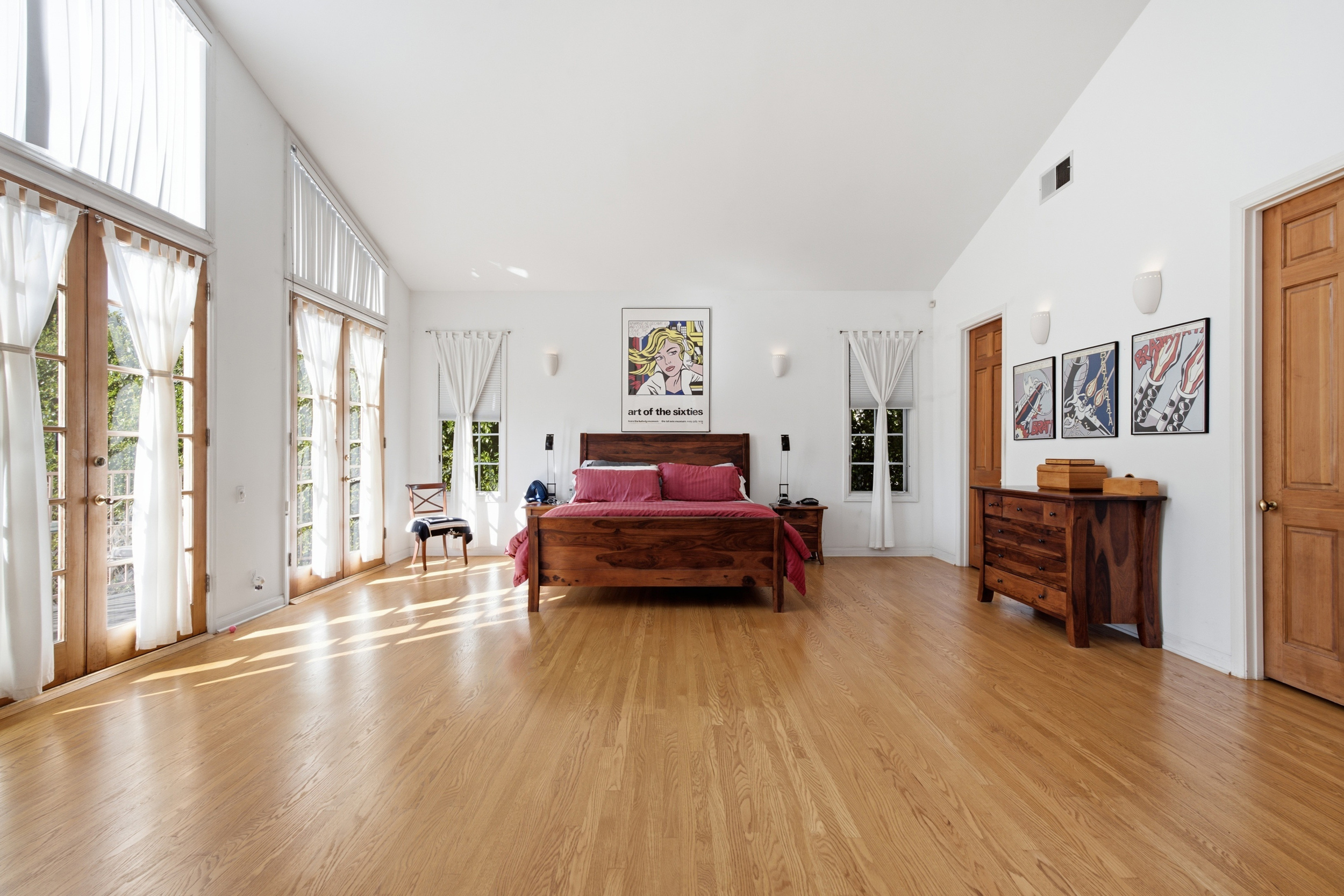  815 Georgina Ave - 物件實景