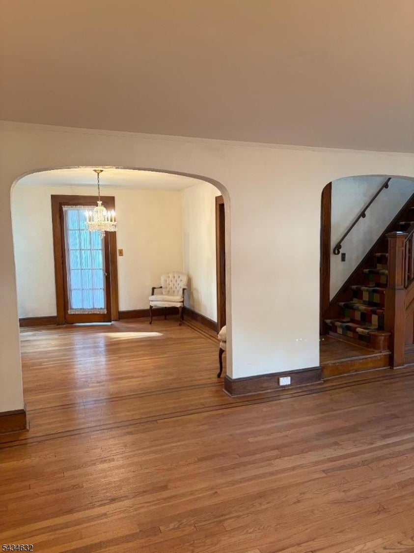 Bloomfield Twp., New Jersey, 07003, United States, 3 Bedrooms Bedrooms, ,1 BathroomBathrooms,Residential,For Sale,2048064