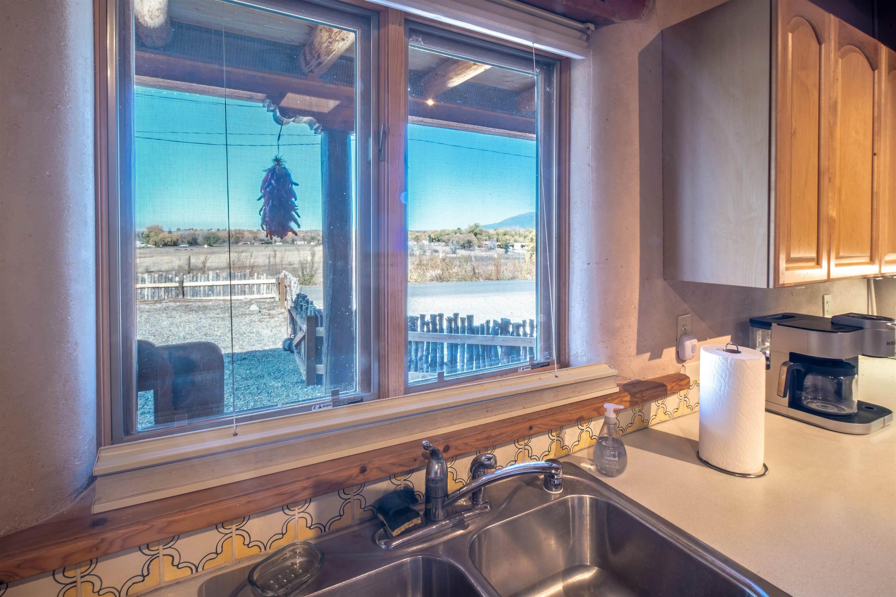 Taos, New Mexico, 87571, United States, 2 Bedrooms Bedrooms, ,2 BathroomsBathrooms,Residential,For Sale,1991479