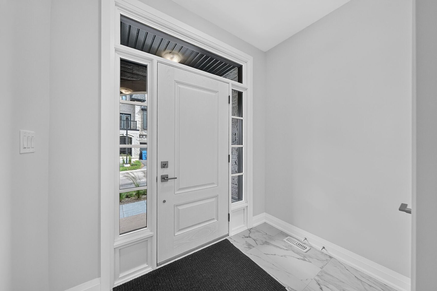 Brand New Luxurious Townhome - 物件實景