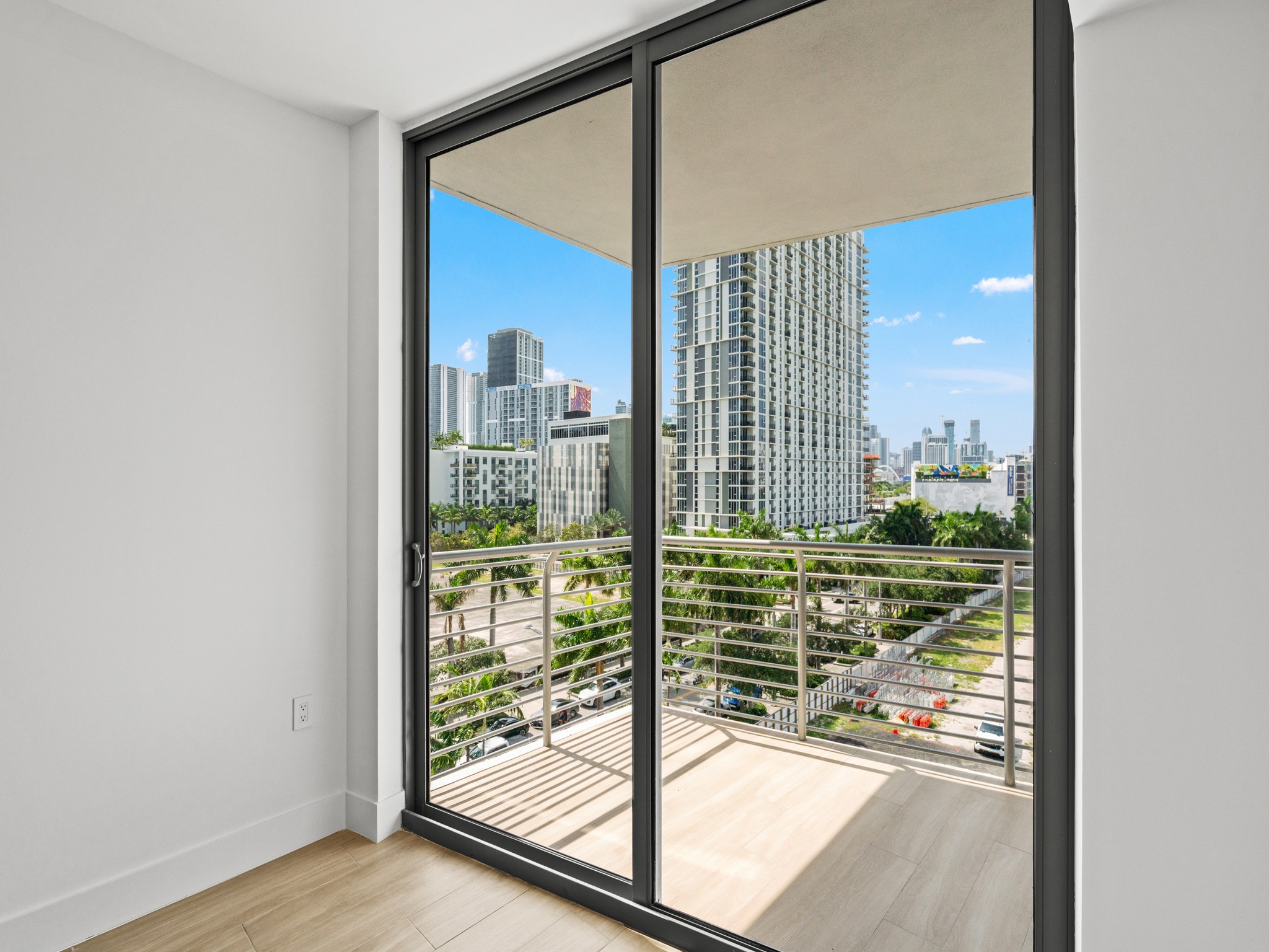  90 NE 32nd St, Miami, FL, 33137 - 物件實景