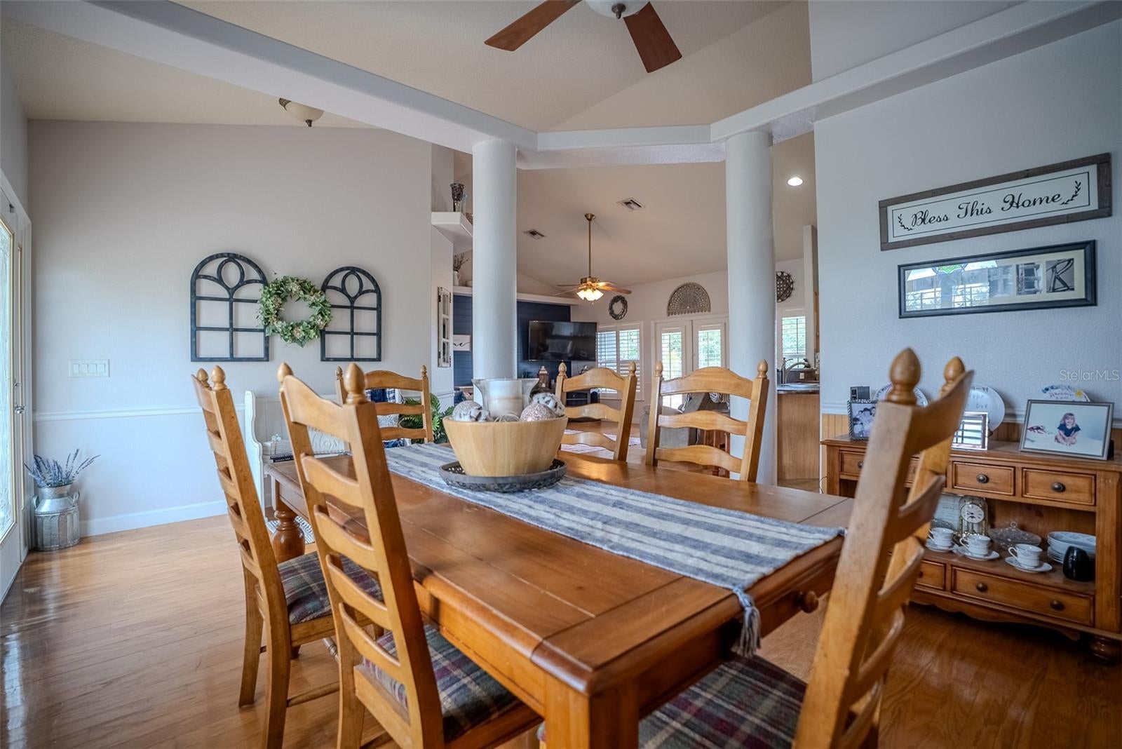 GROVELAND, Florida, 34736, United States, 4 Bedrooms Bedrooms, ,3 BathroomsBathrooms,Residential,For Sale,1759294