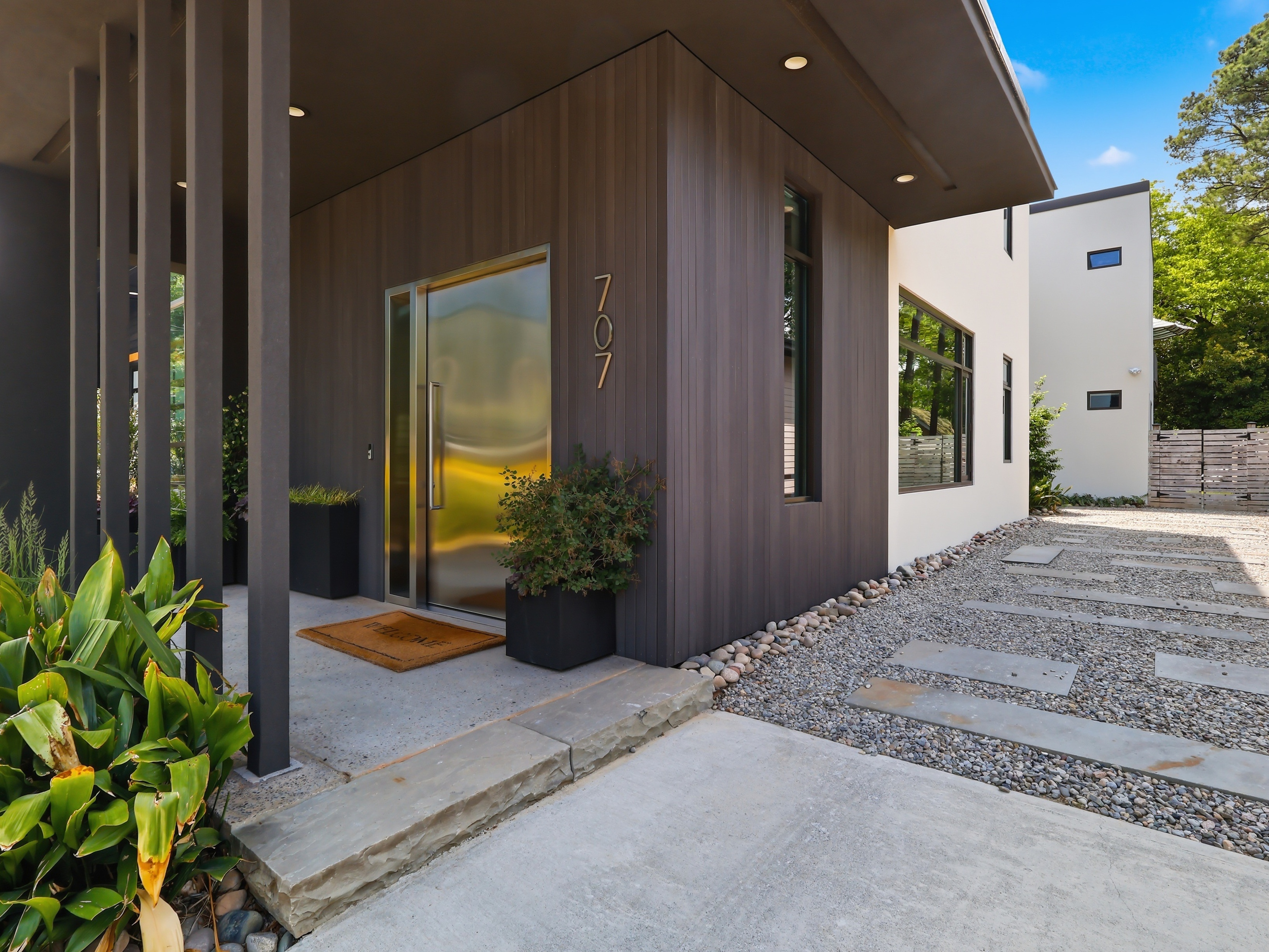  707 Chamberlain Street, Raleigh, NC, 27607 - 物件實景