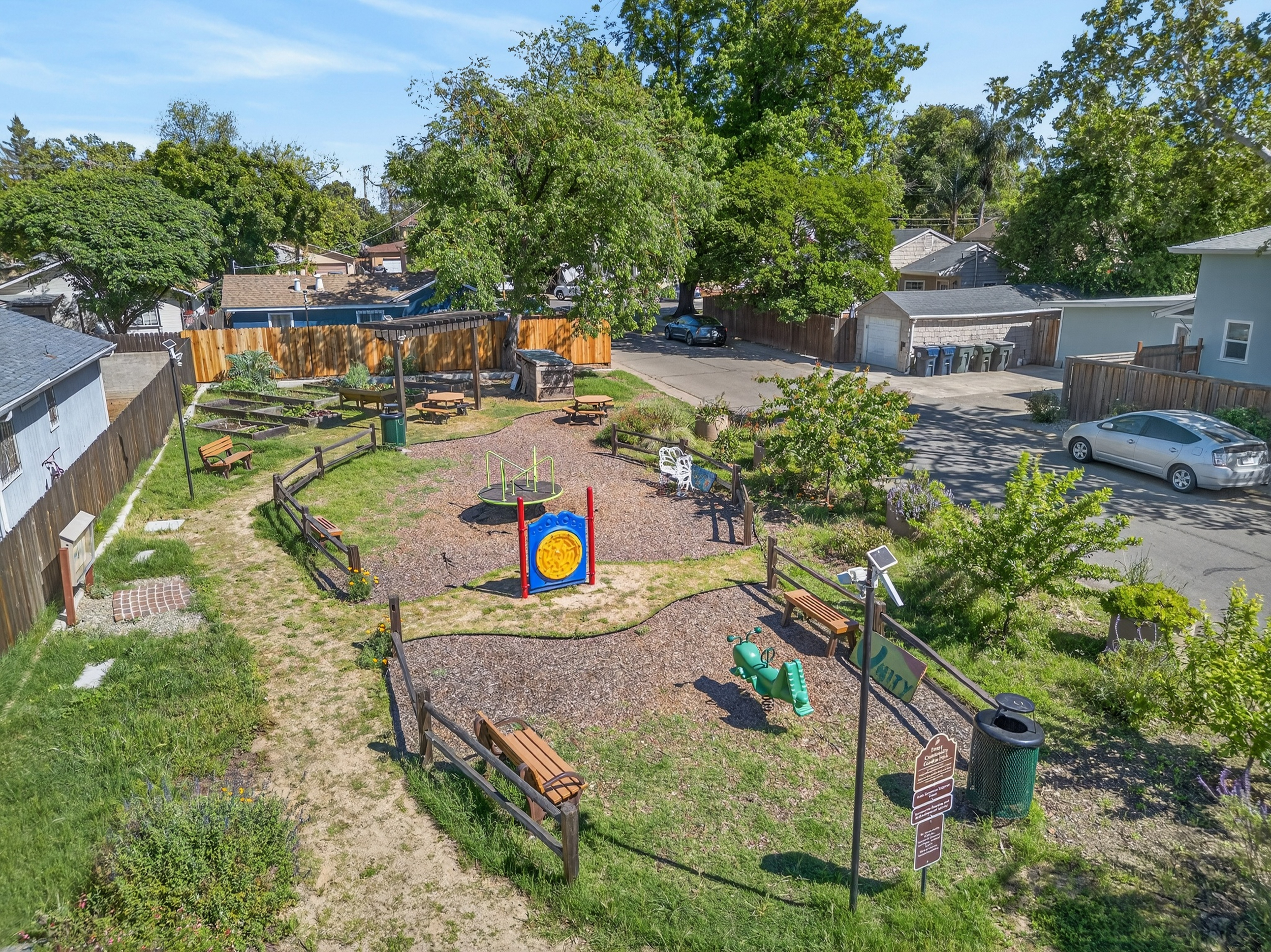  3459 37th Street, Sacramento, CA 95817 - 物件實景