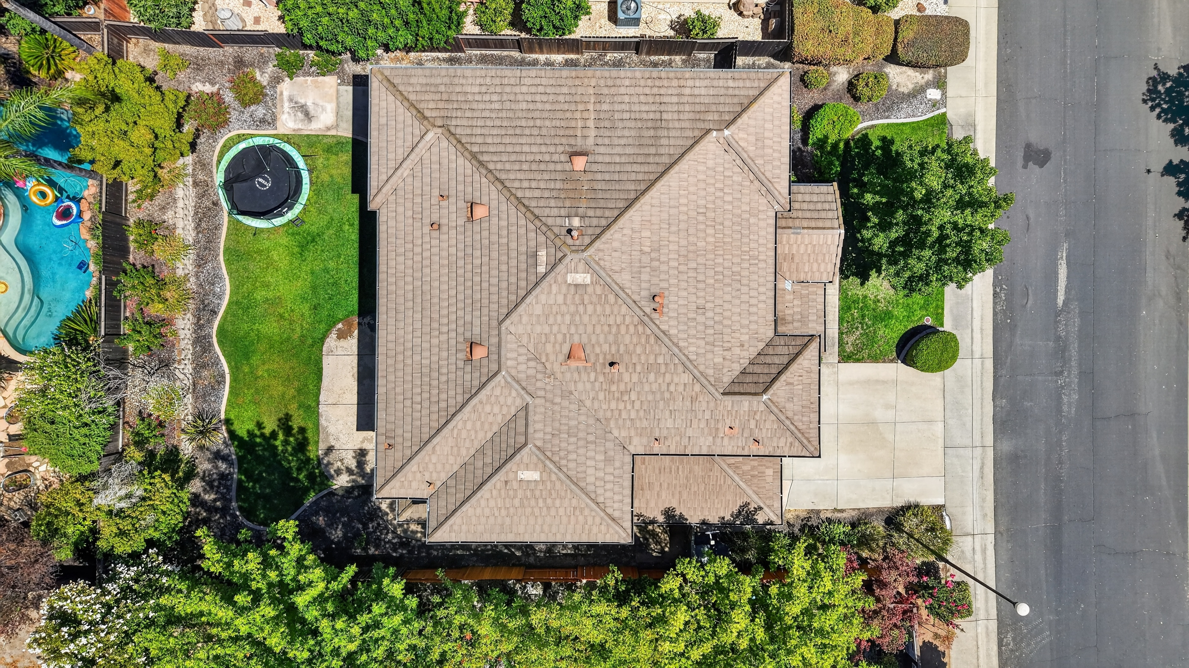  2519 Parkcrest Way, Roseville, CA, 95747 - 物件實景
