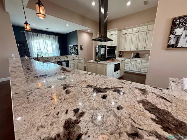 Lake Arthur, New Mexico, 88253, United States, 4 Bedrooms Bedrooms, ,4 BathroomsBathrooms,Residential,For Sale,1977233