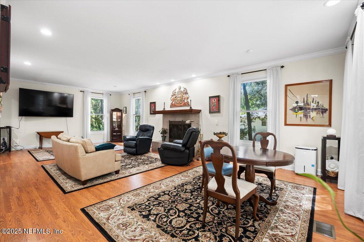 Tallahassee, Florida, 32303, United States, 4 Bedrooms Bedrooms, ,3 BathroomsBathrooms,Residential,For Sale,1978215