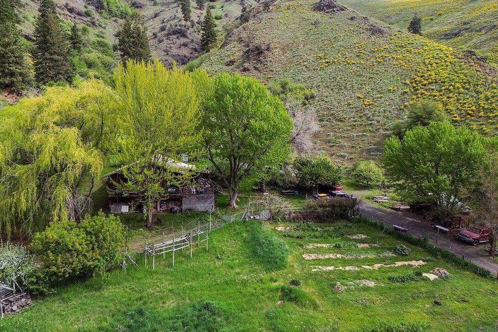 Riggins, Idaho, 83549, United States, 2 Bedrooms Bedrooms, ,1 BathroomBathrooms,Residential,For Sale,1825339