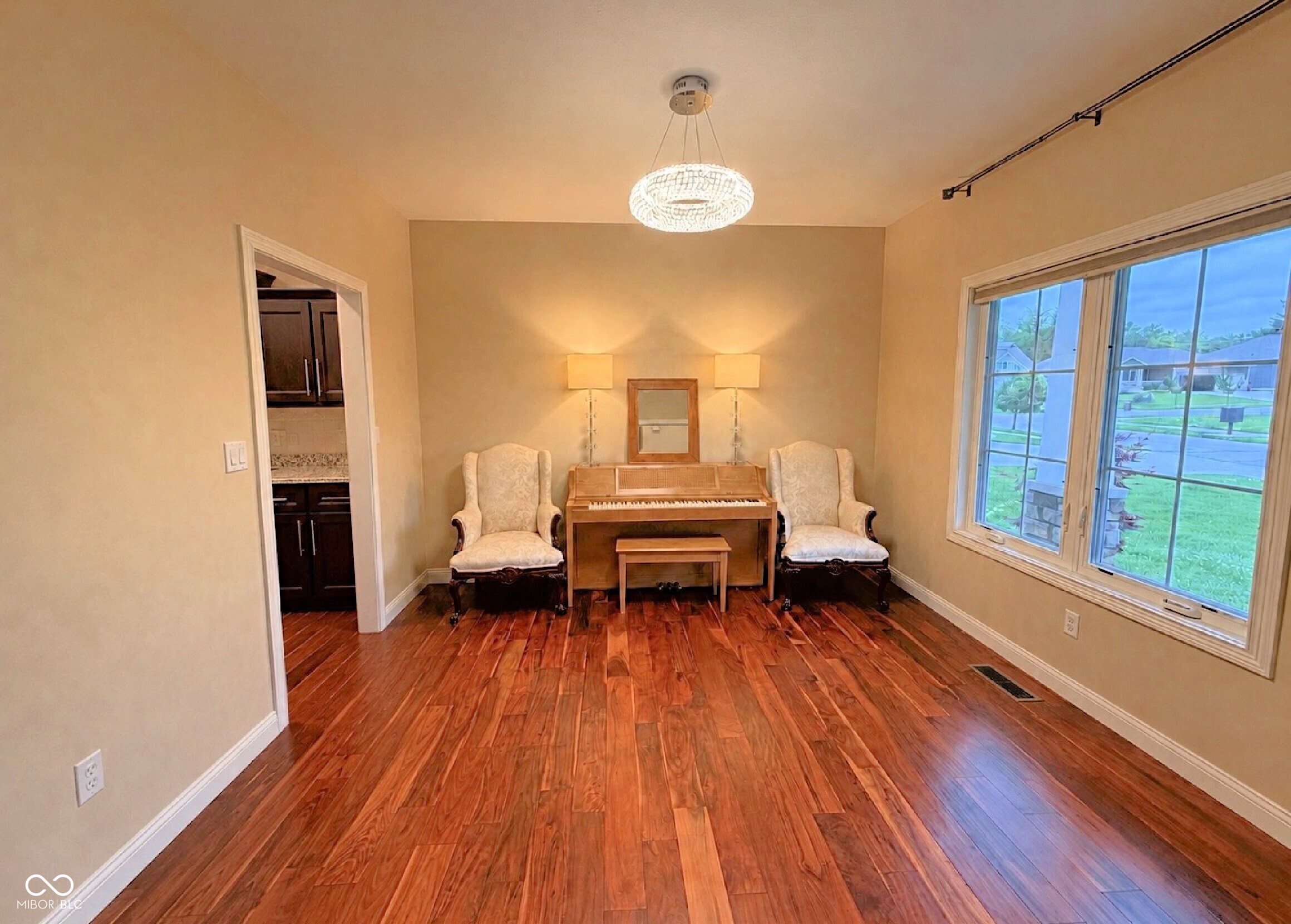 Columbus, Indiana, 47201, United States, 5 Bedrooms Bedrooms, ,4 BathroomsBathrooms,Residential,For Sale,2048800