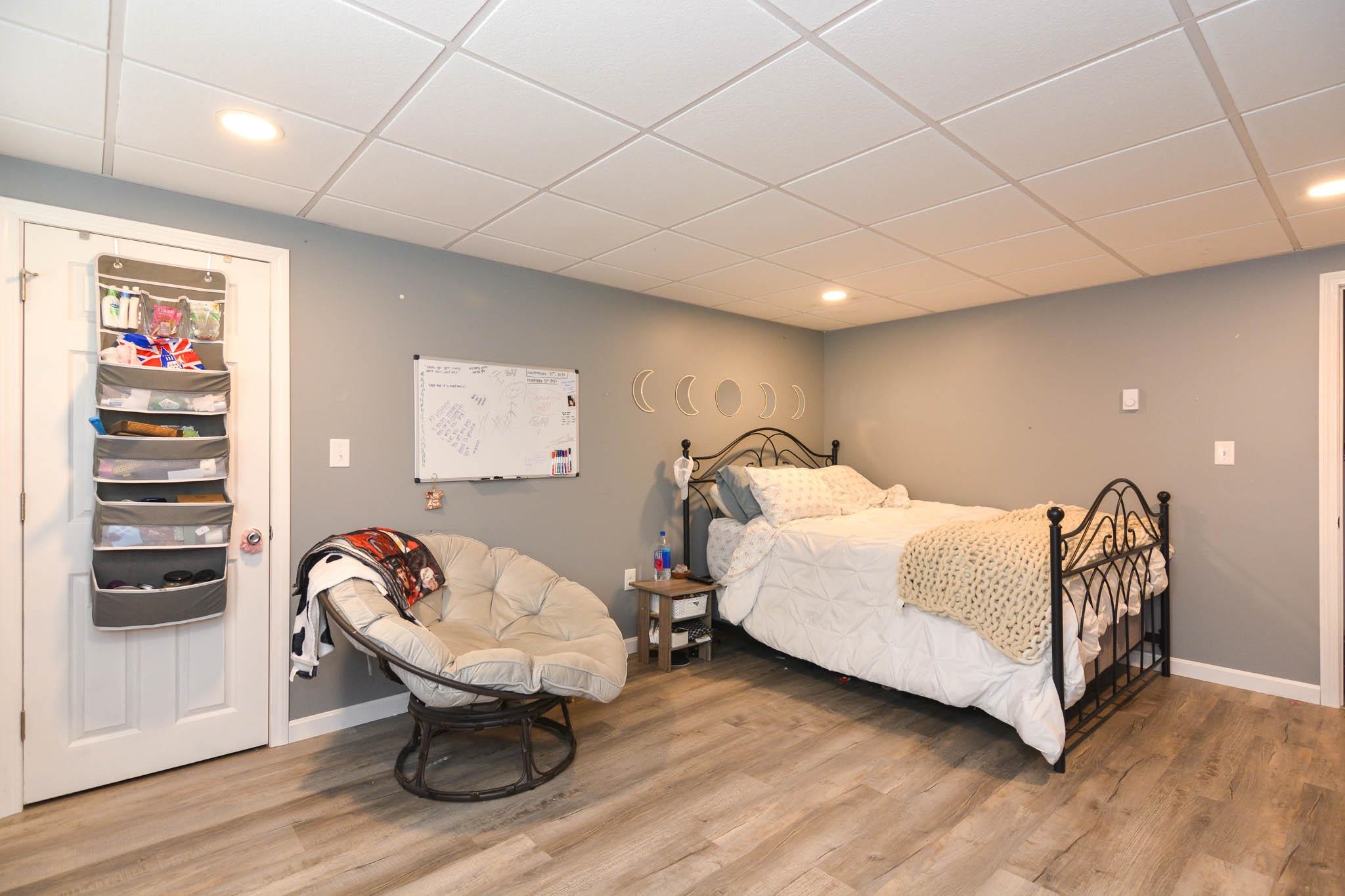 Litchfield, New Hampshire, 03054, United States, 3 Bedrooms Bedrooms, ,1 BathroomBathrooms,Residential,For Sale,1948760