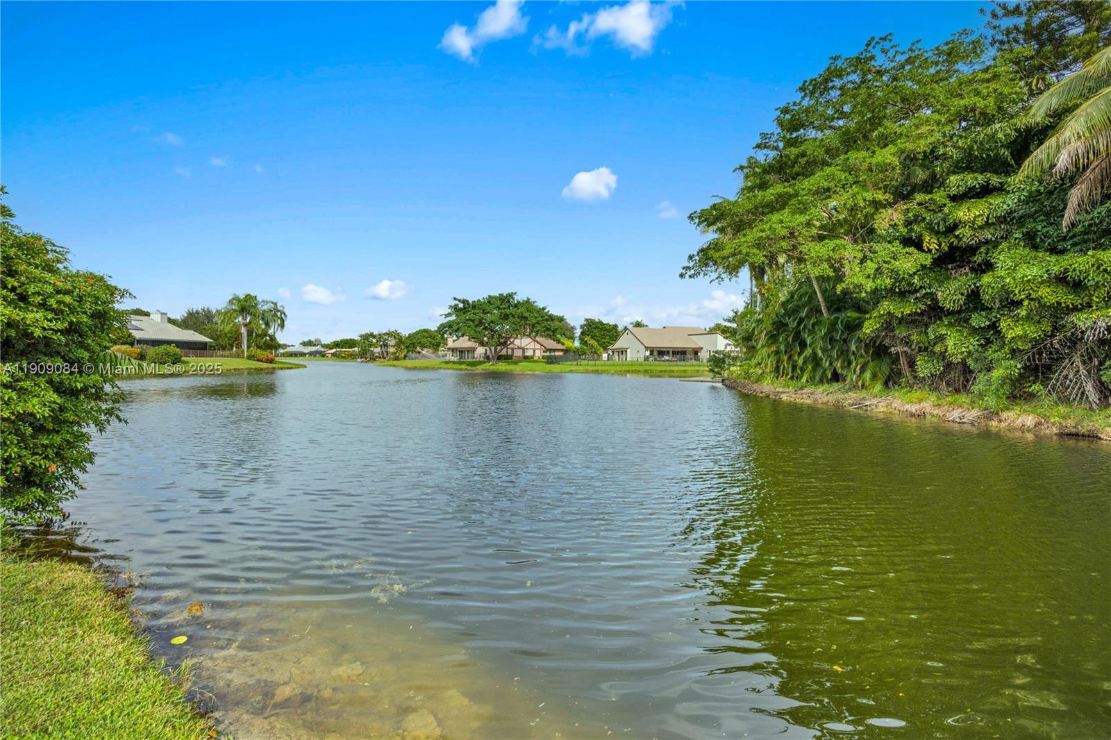 Coral Springs, Florida, 33071, United States, 4 Bedrooms Bedrooms, ,3 BathroomsBathrooms,Residential,For Sale,1987746