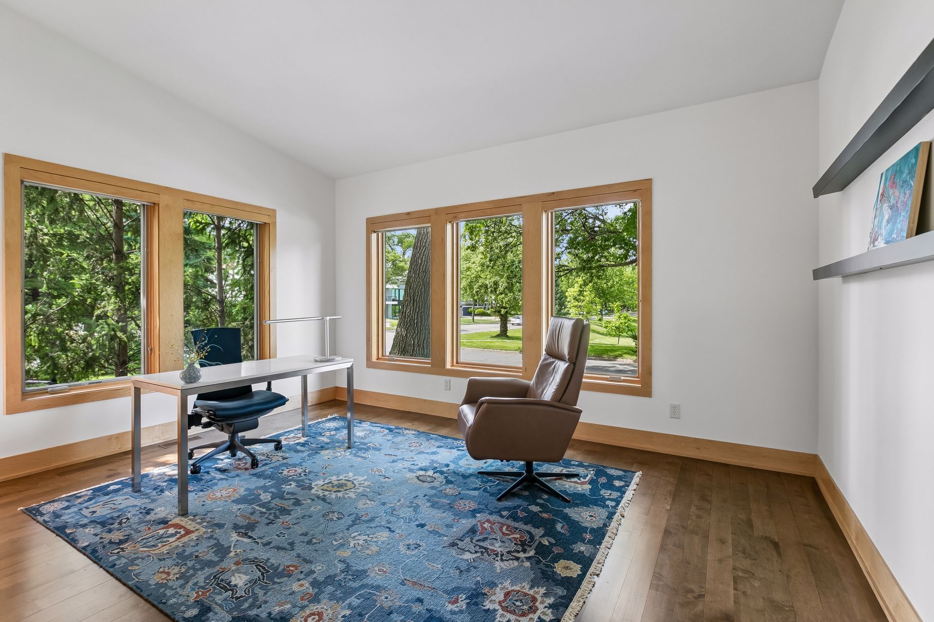  Lakes Area Living, Modern Luxury - 物件實景