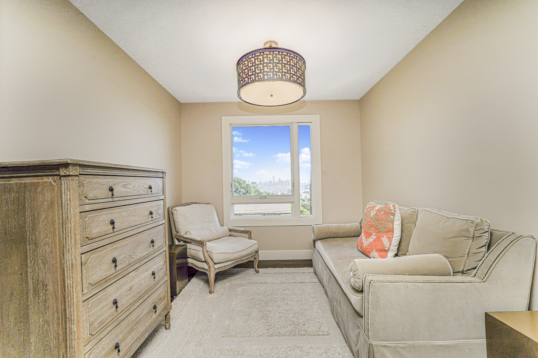 Staten Island, New York, 10304, United States, 4 Bedrooms Bedrooms, ,4 BathroomsBathrooms,Residential,For Sale,1949787